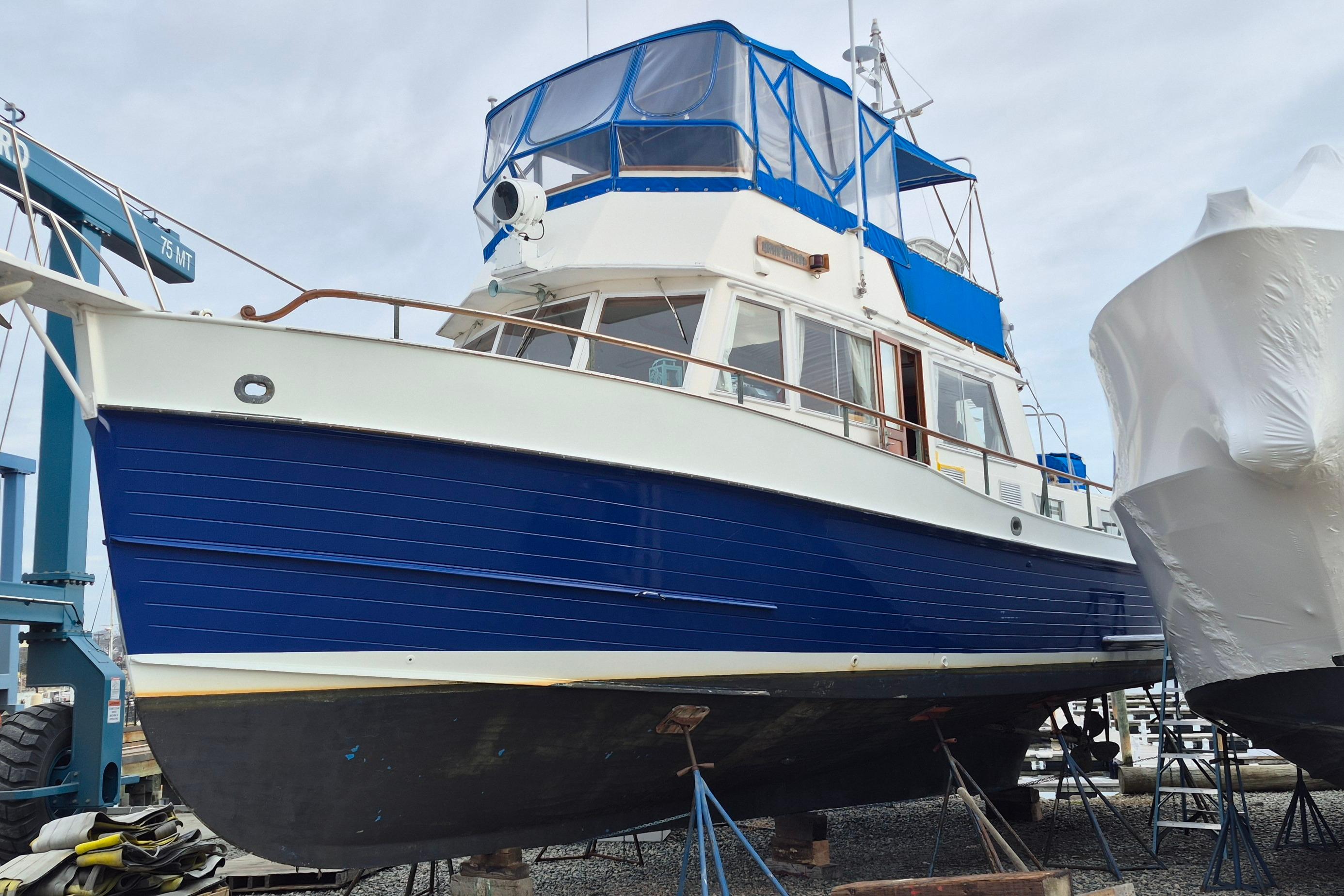 1983 Grand Banks 42 Classic
