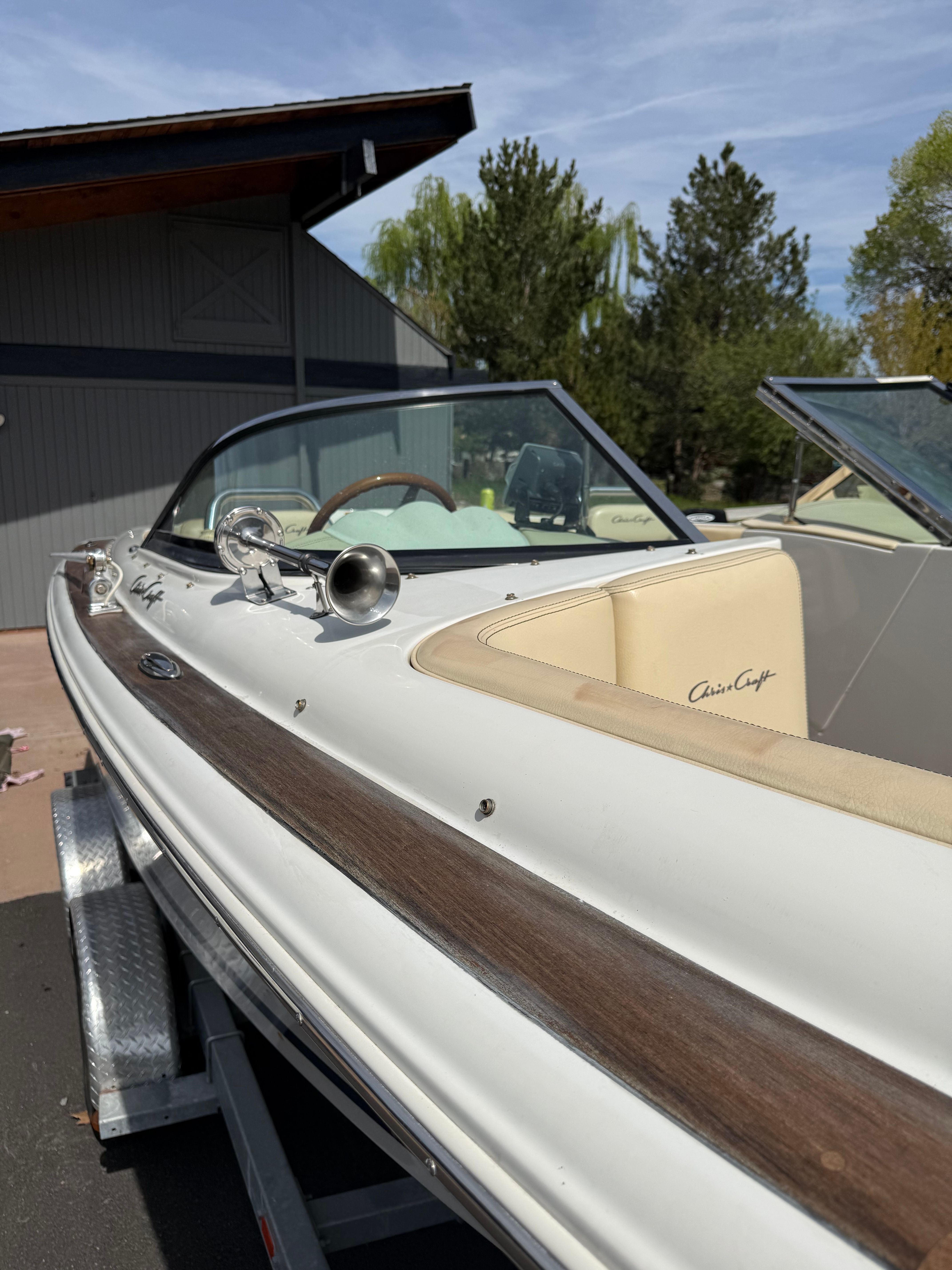 2013 Chris-Craft Launch 22 - 23