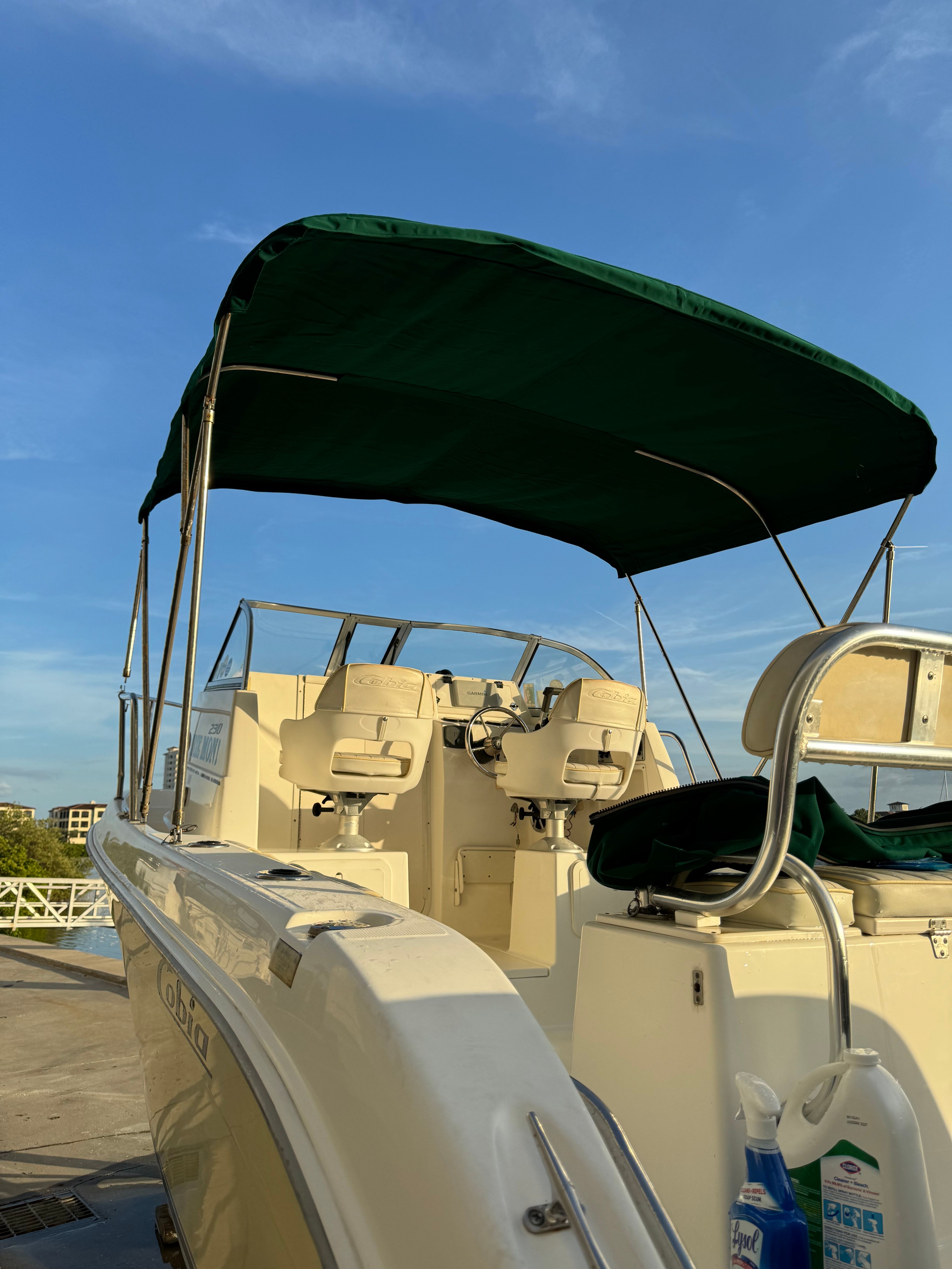 2005 Cobia 230 - 4