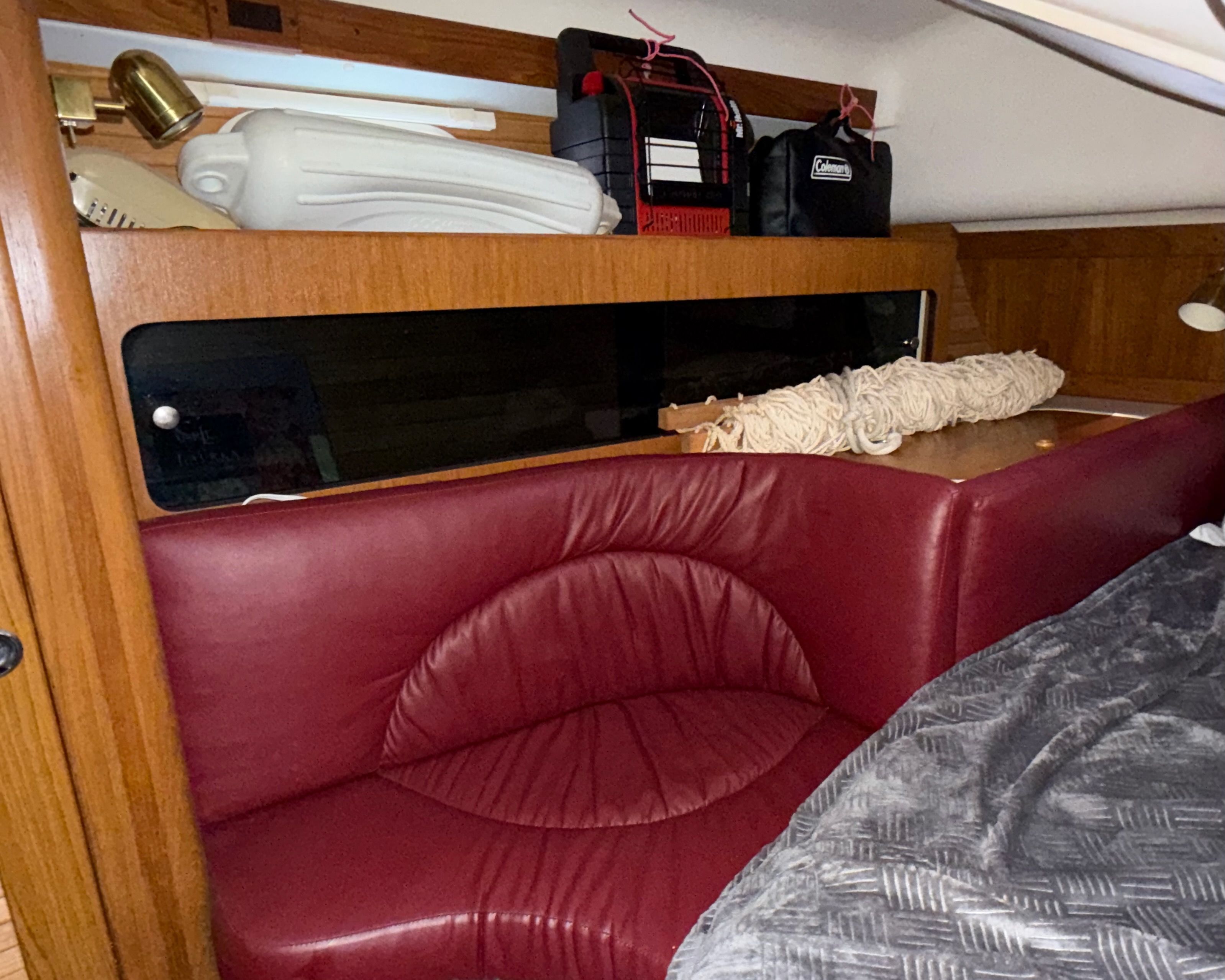 2001 Catalina 380 - 64
