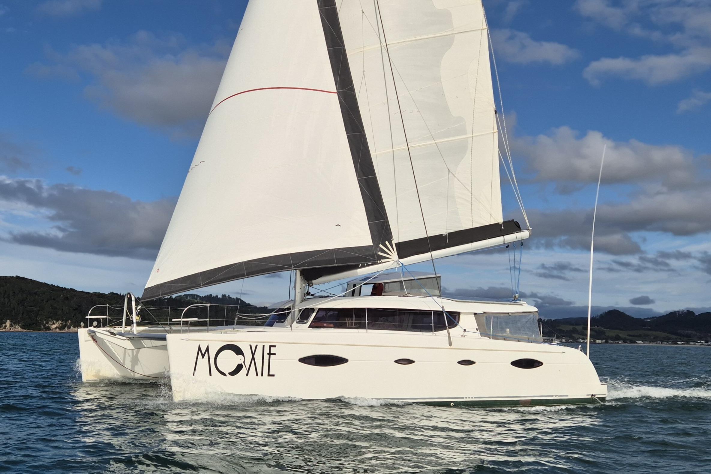 2007 Fountaine Pajot Salina 48