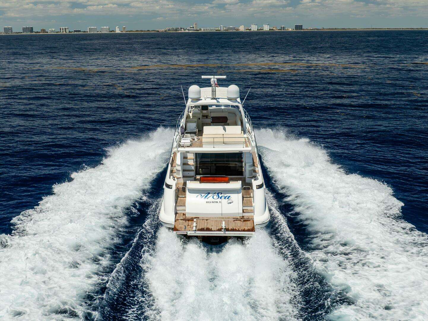2015 Azimut 64 Flybridge - Image 62