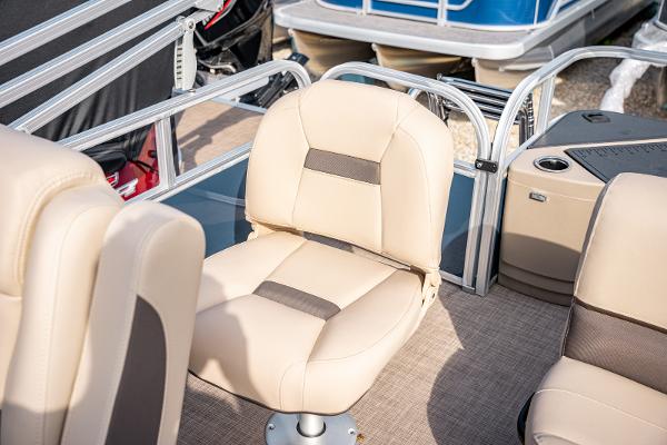 2025 Sun Tracker BASS BUGGY 18 boat interior with beige seating.