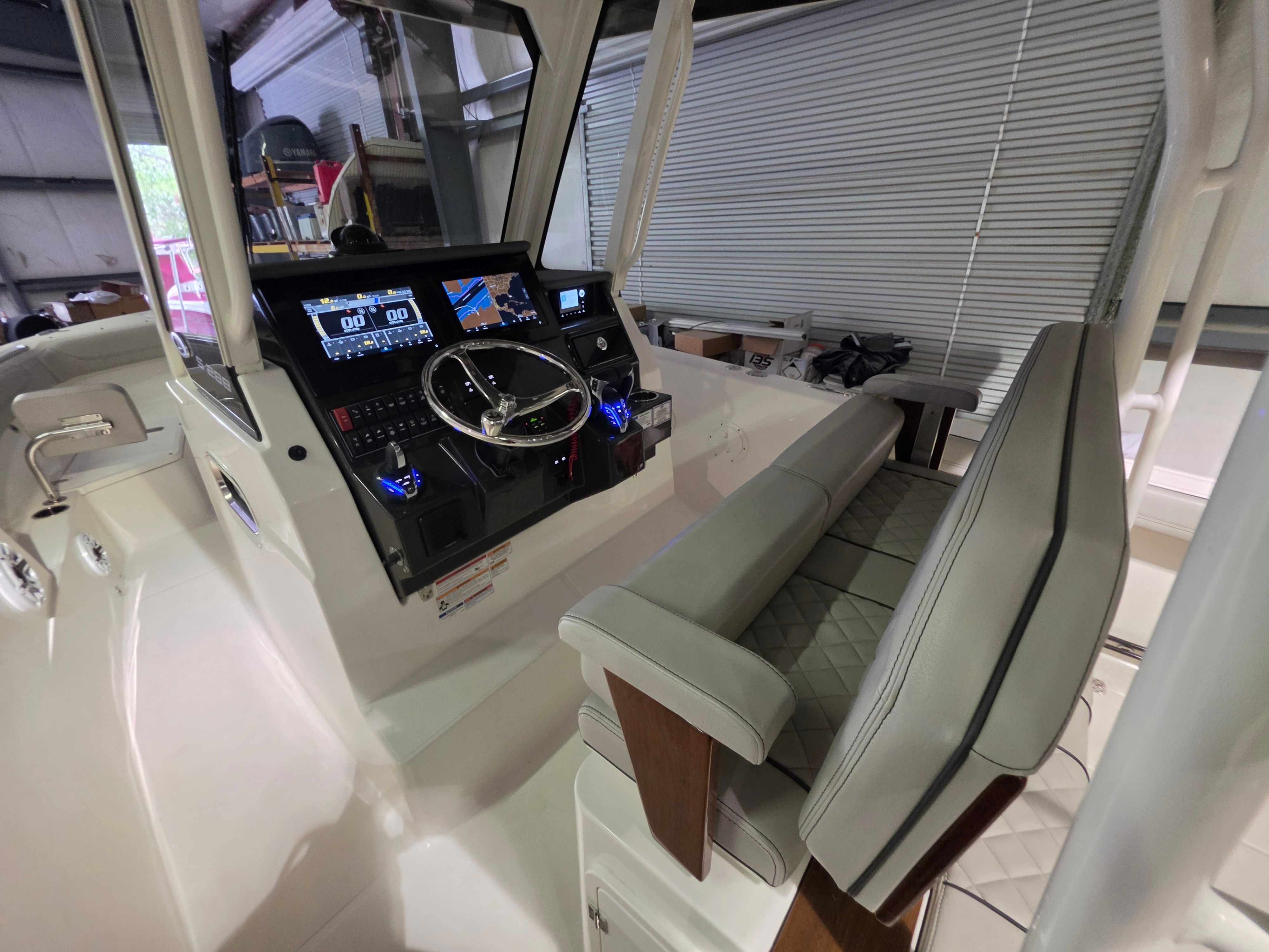 2025 Pursuit S 288 Sport - 19