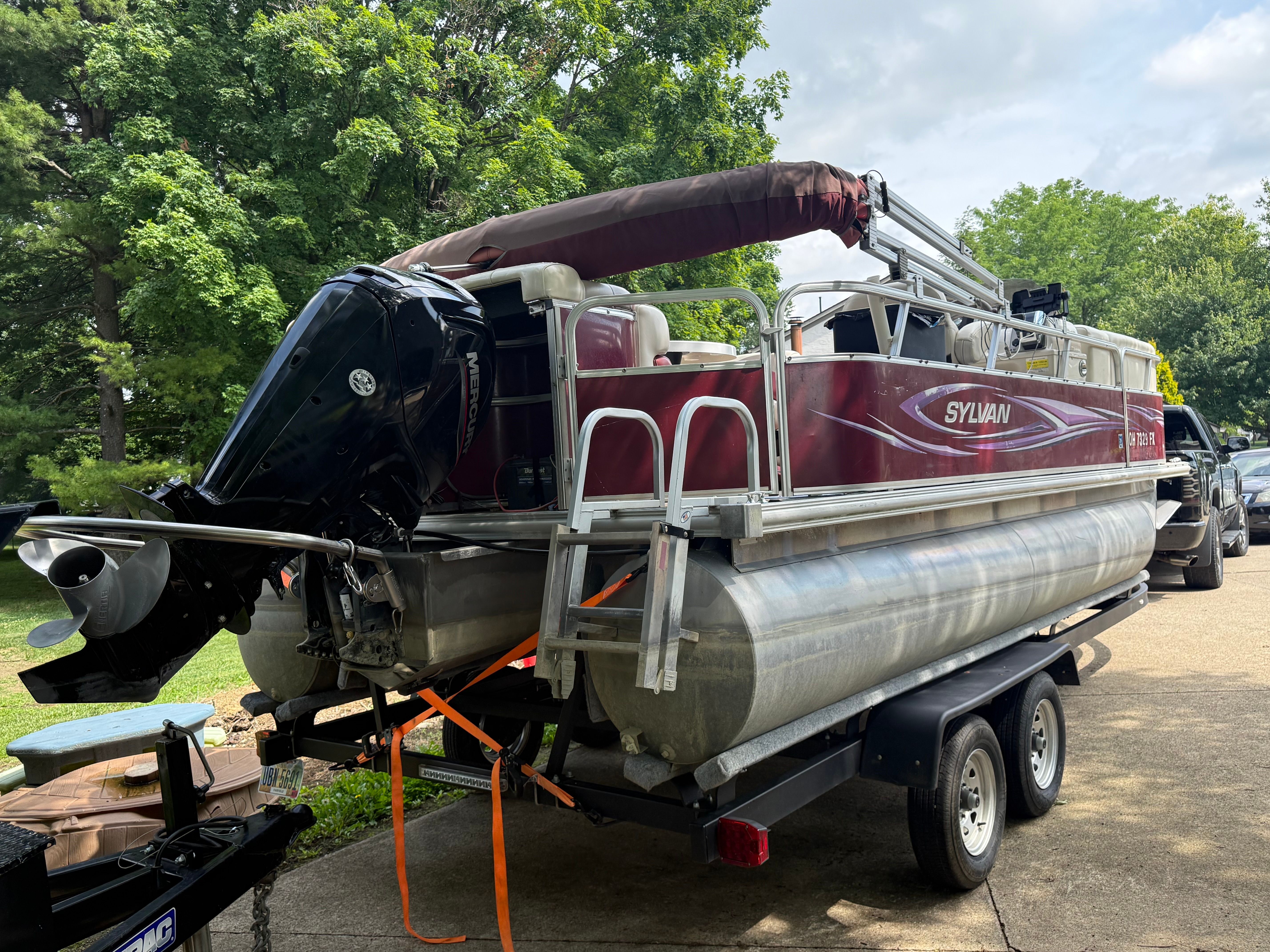 2011 Sylvan 8520 Mirage Cruise - 5