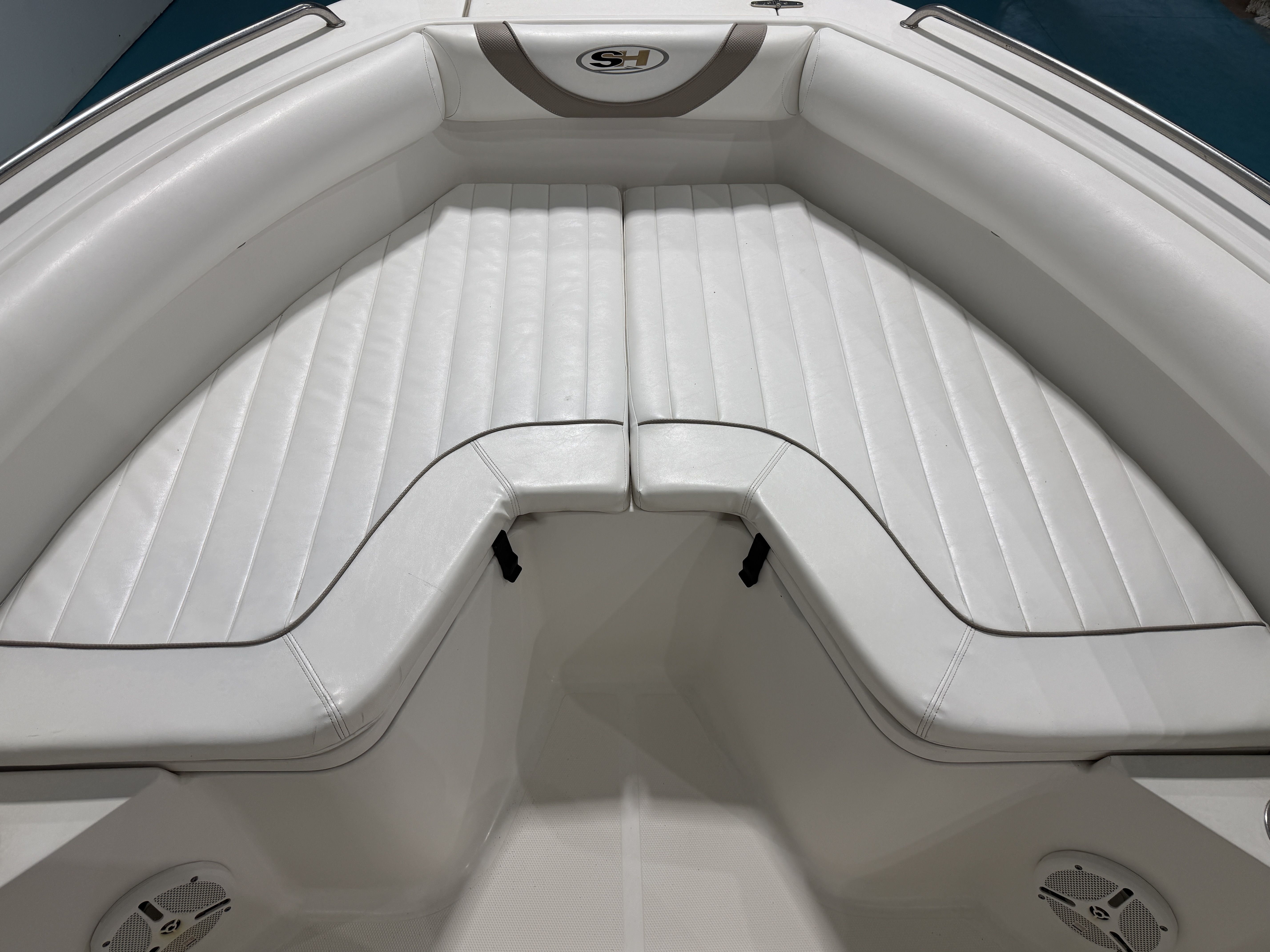 2010 Sea Hunt ULTRA 21 - 18