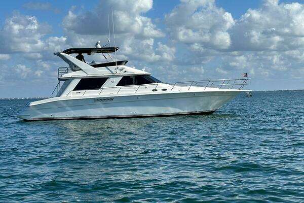 1997 Sea Ray 550 Sedan Bridge