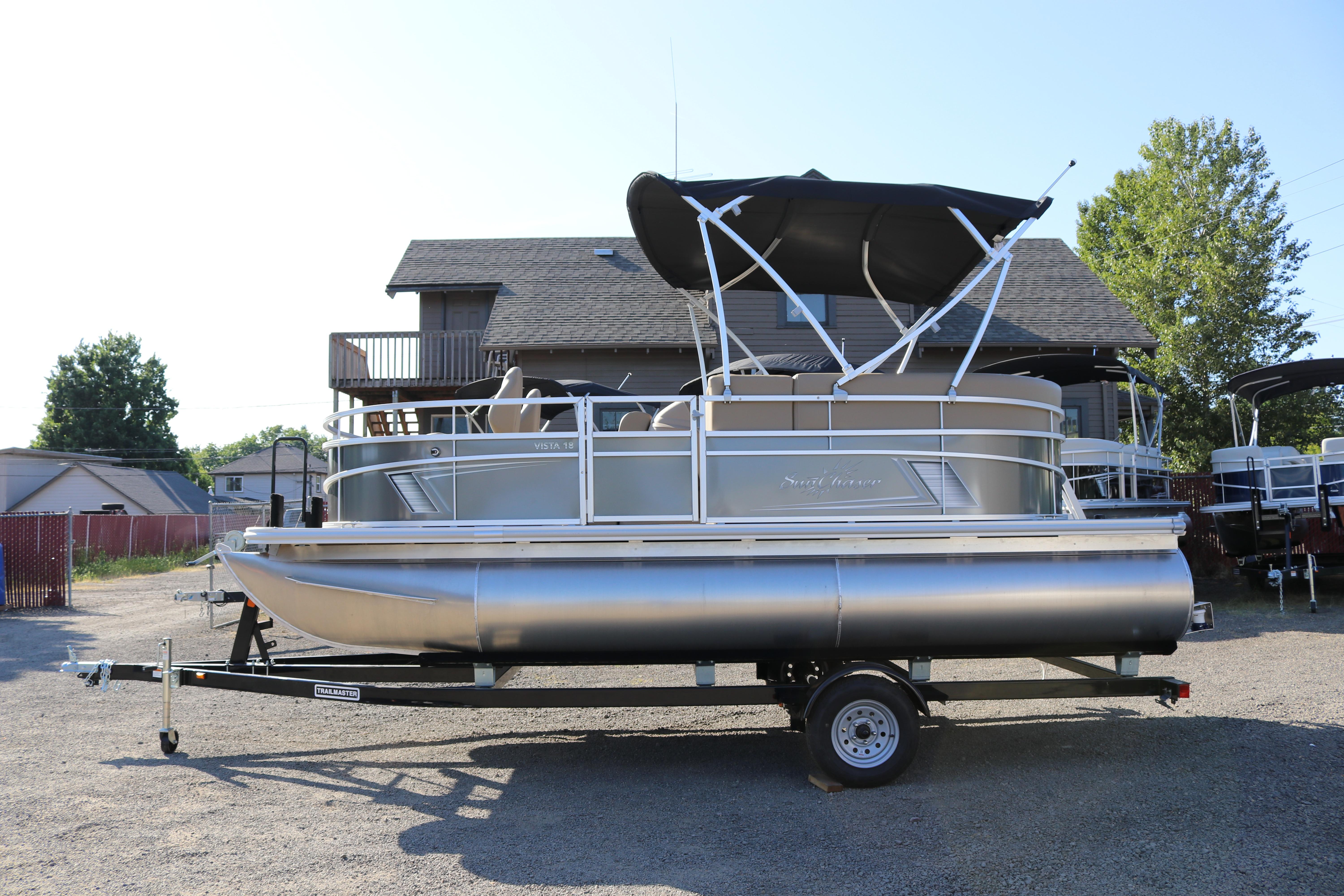 2025 SunChaser Vista 18 Fish