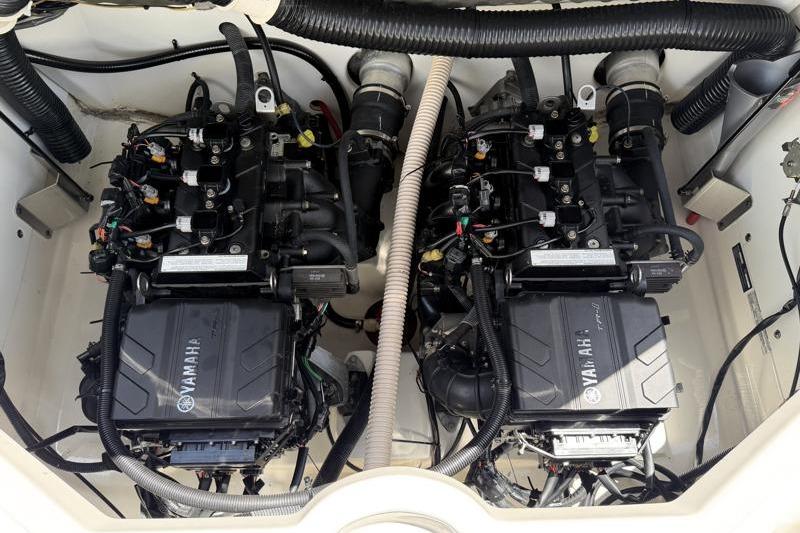 2017 Yamaha Boats SX210 dual engines in engine compartment.