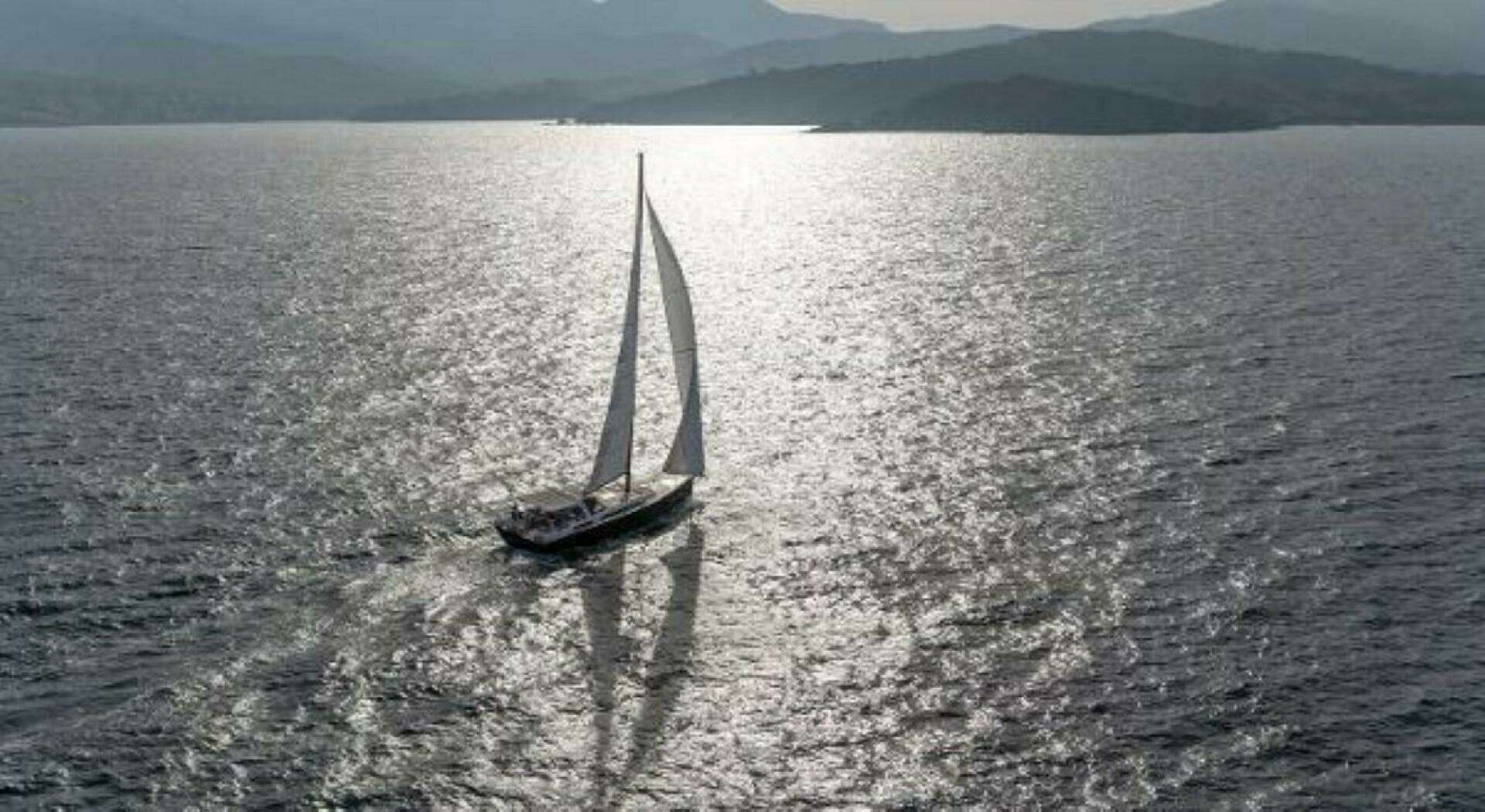 2025 Beneteau Oceanis Yacht 60 - Image 2