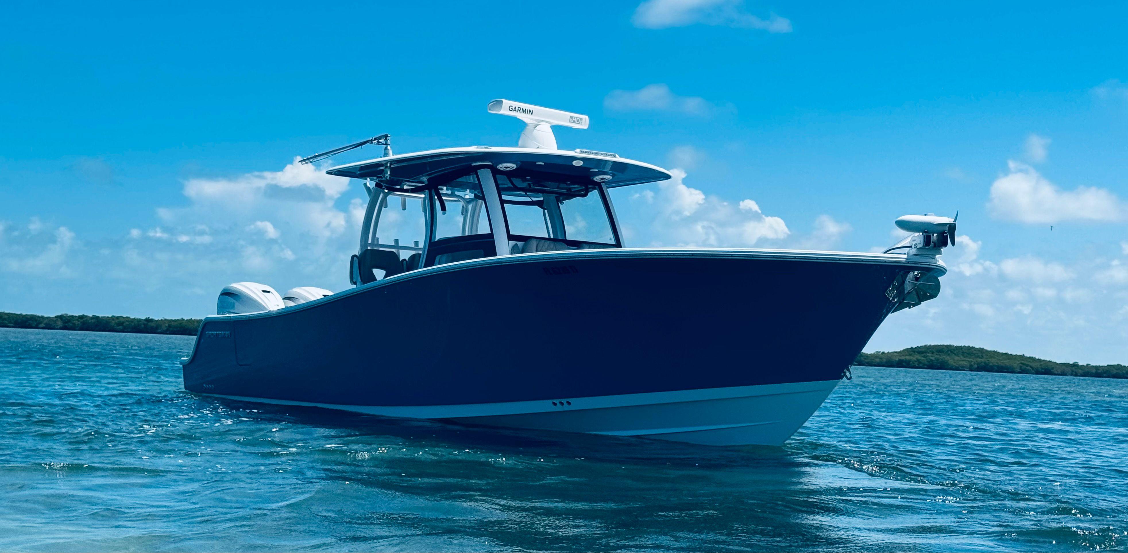 2023 Sportsman Open 352 Center Console