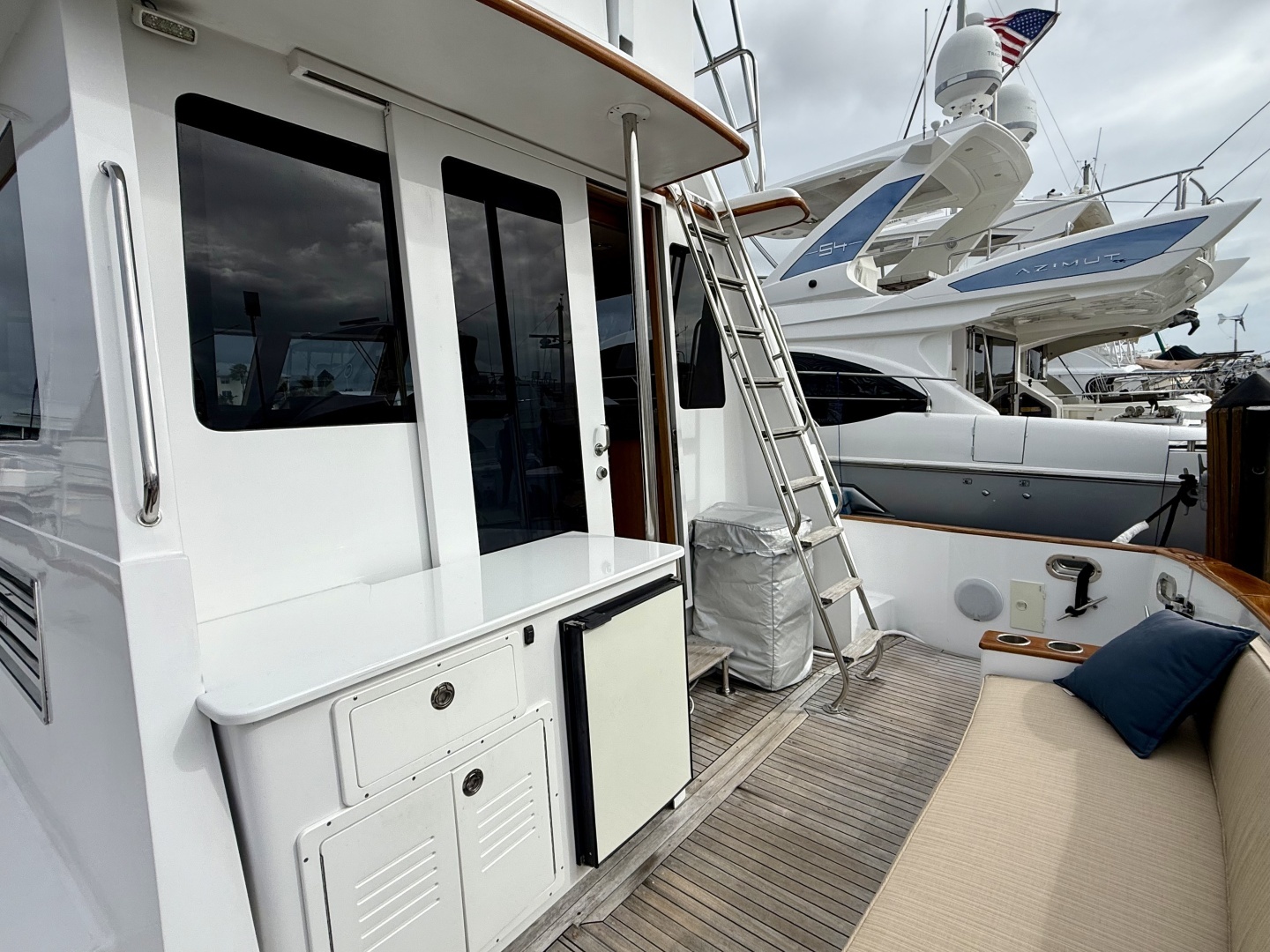 2002 Legacy Yachts 52 - Image 30