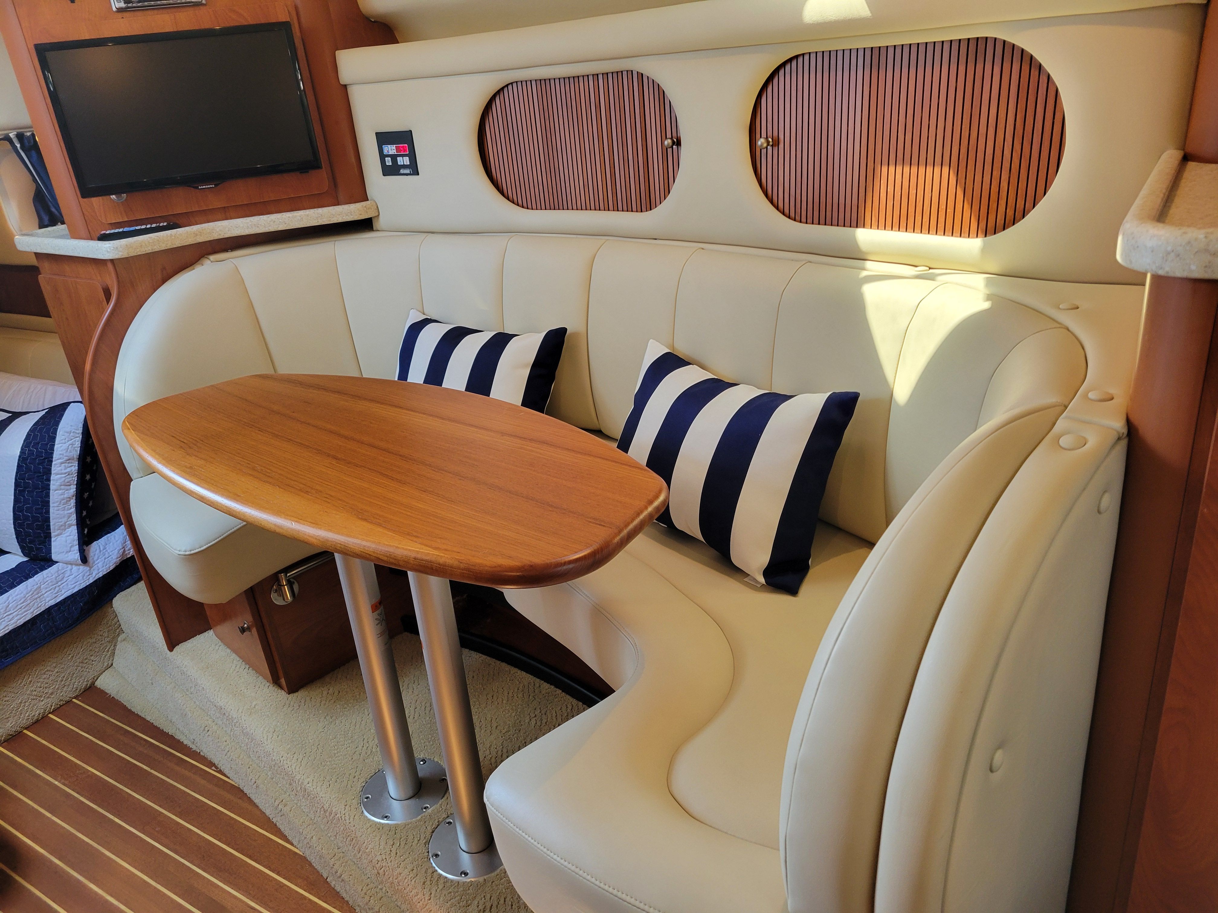2008 Rinker Express Cruiser - 5