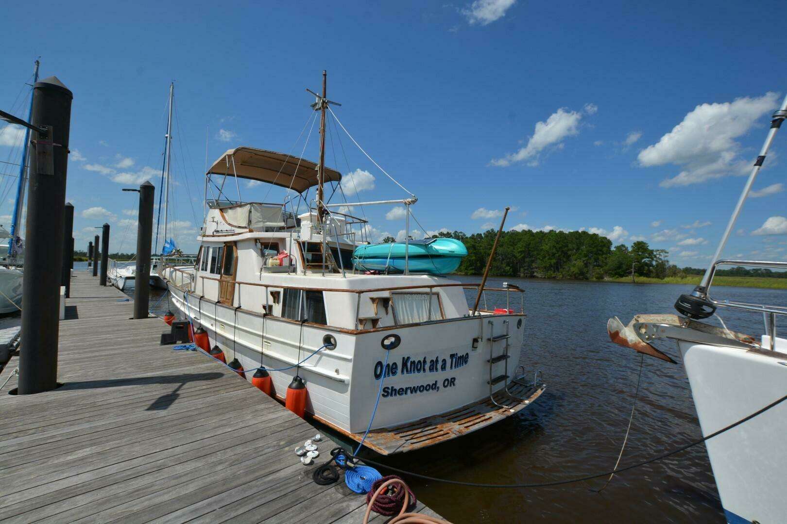 1985 Albin 43 Double Cabin - Image 3
