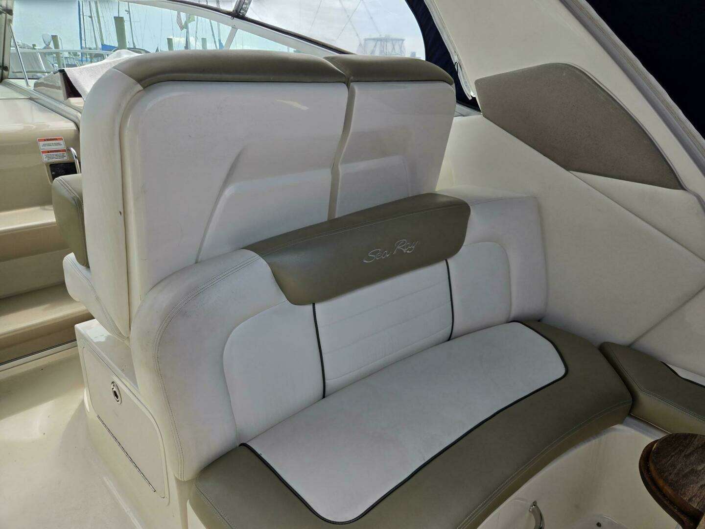 2007 Sea Ray 310 Sundancer - Image 14
