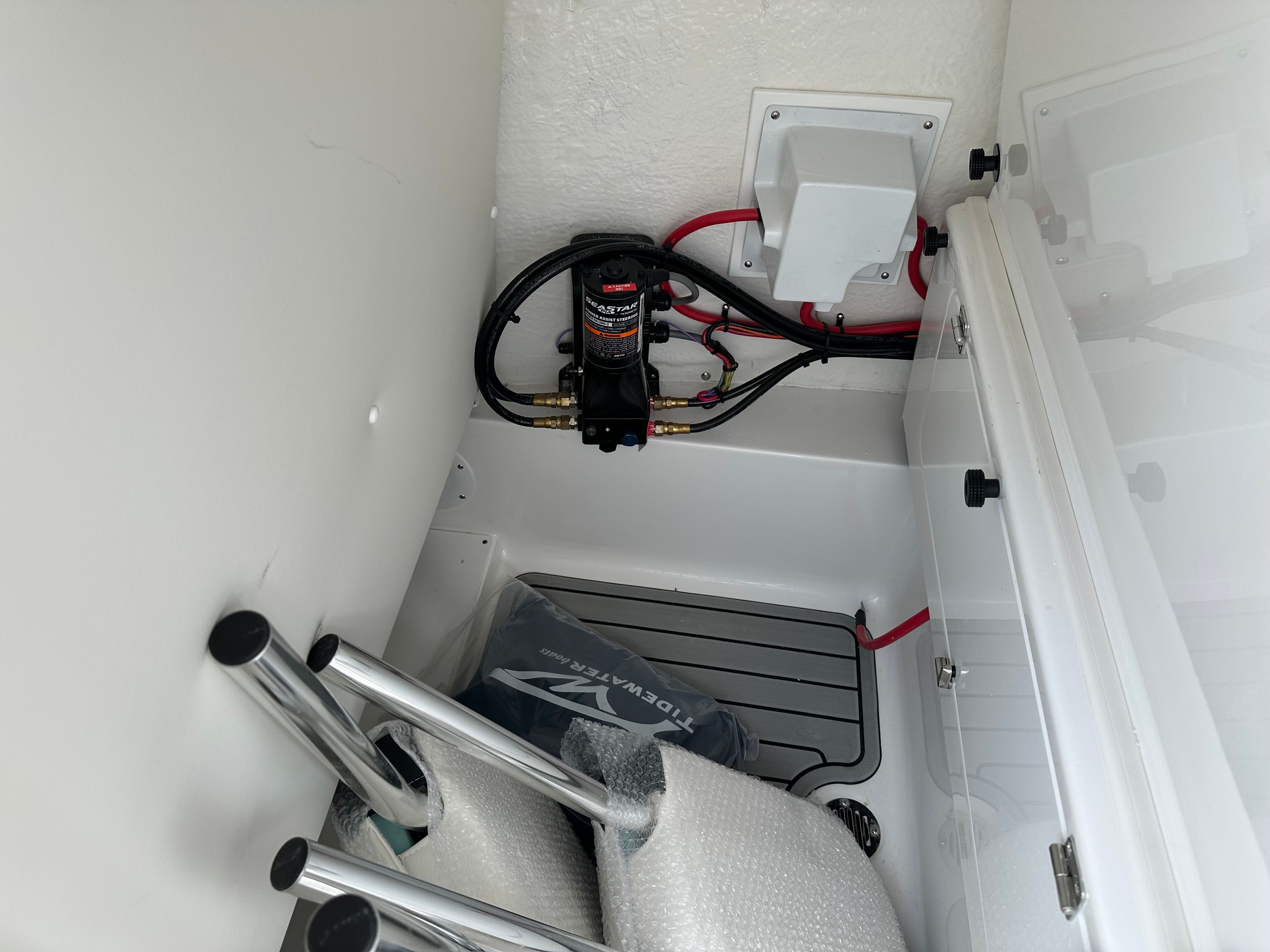 2025 Tidewater 2500 Carolina Bay - 36