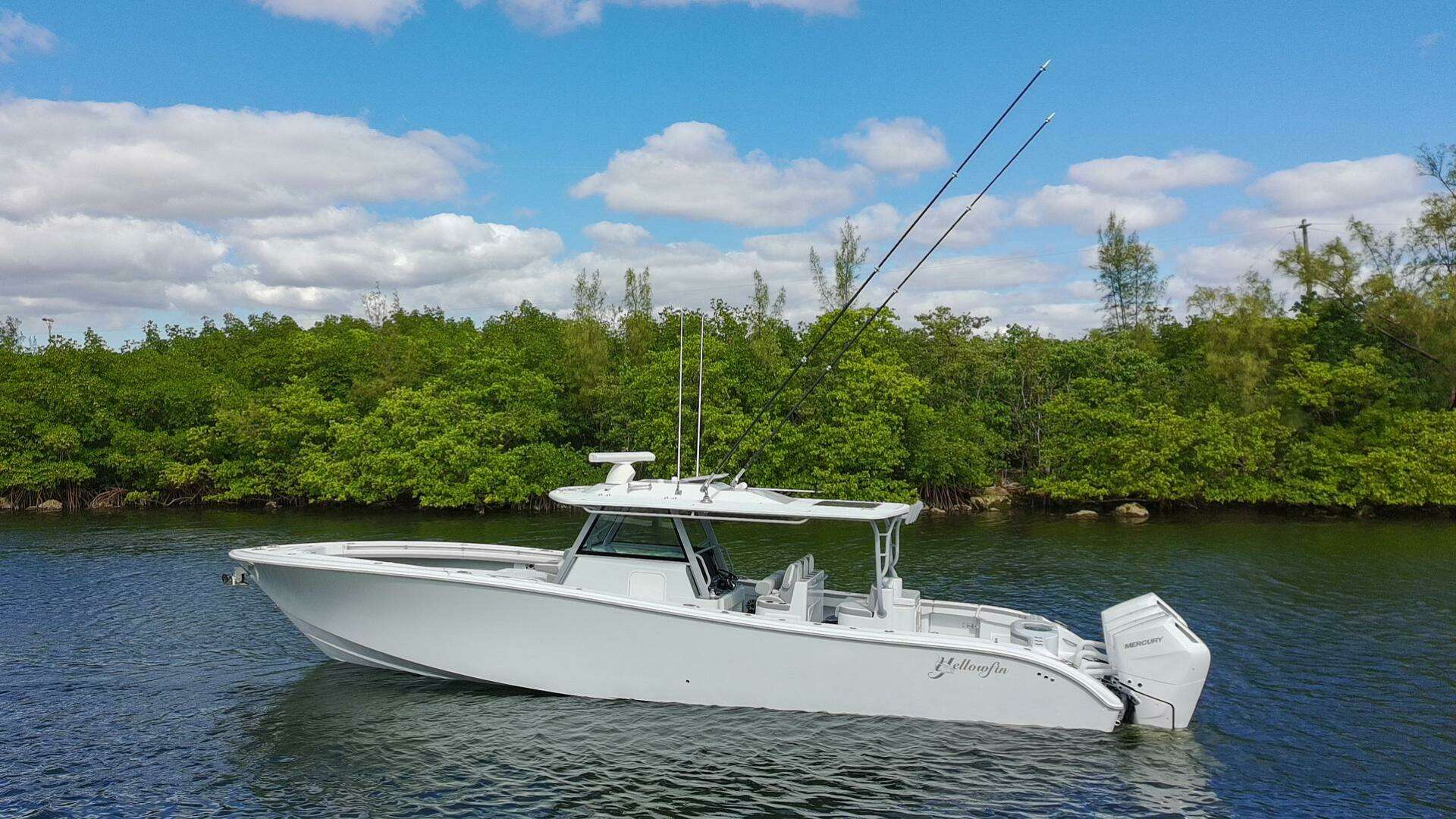 2026 Yellowfin 42 Offshore - Image 3
