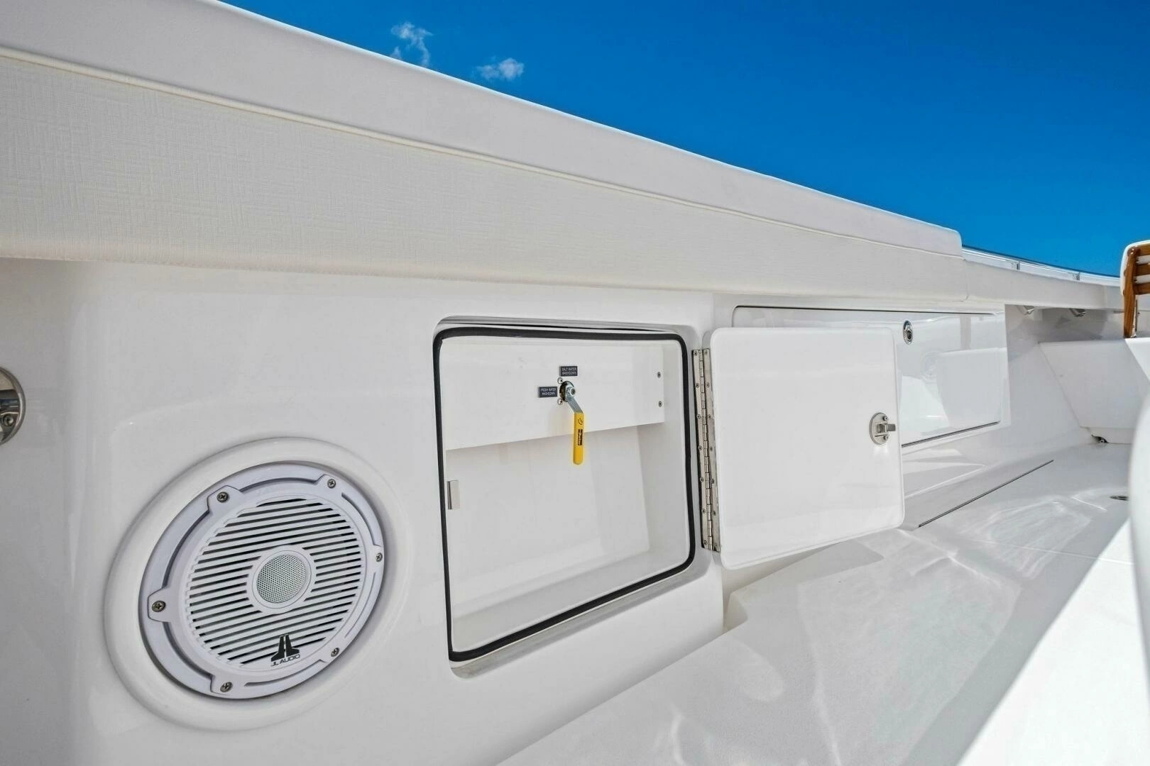 2026 Valhalla Boatworks V-37 - Image 49