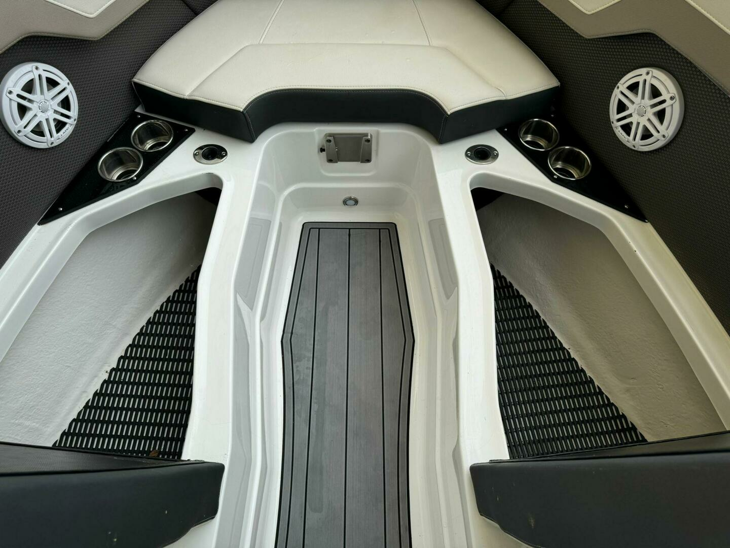 2022 Monterey 278 SS - Image 18