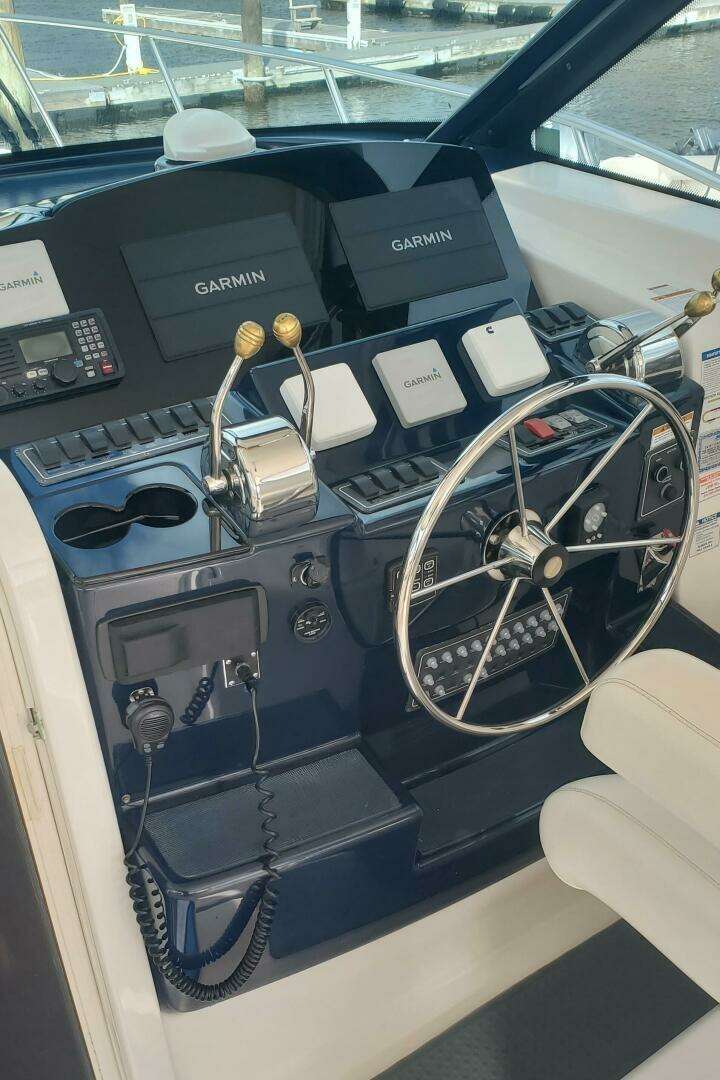 2006 Tiara Yachts 4200 Open - Image 16