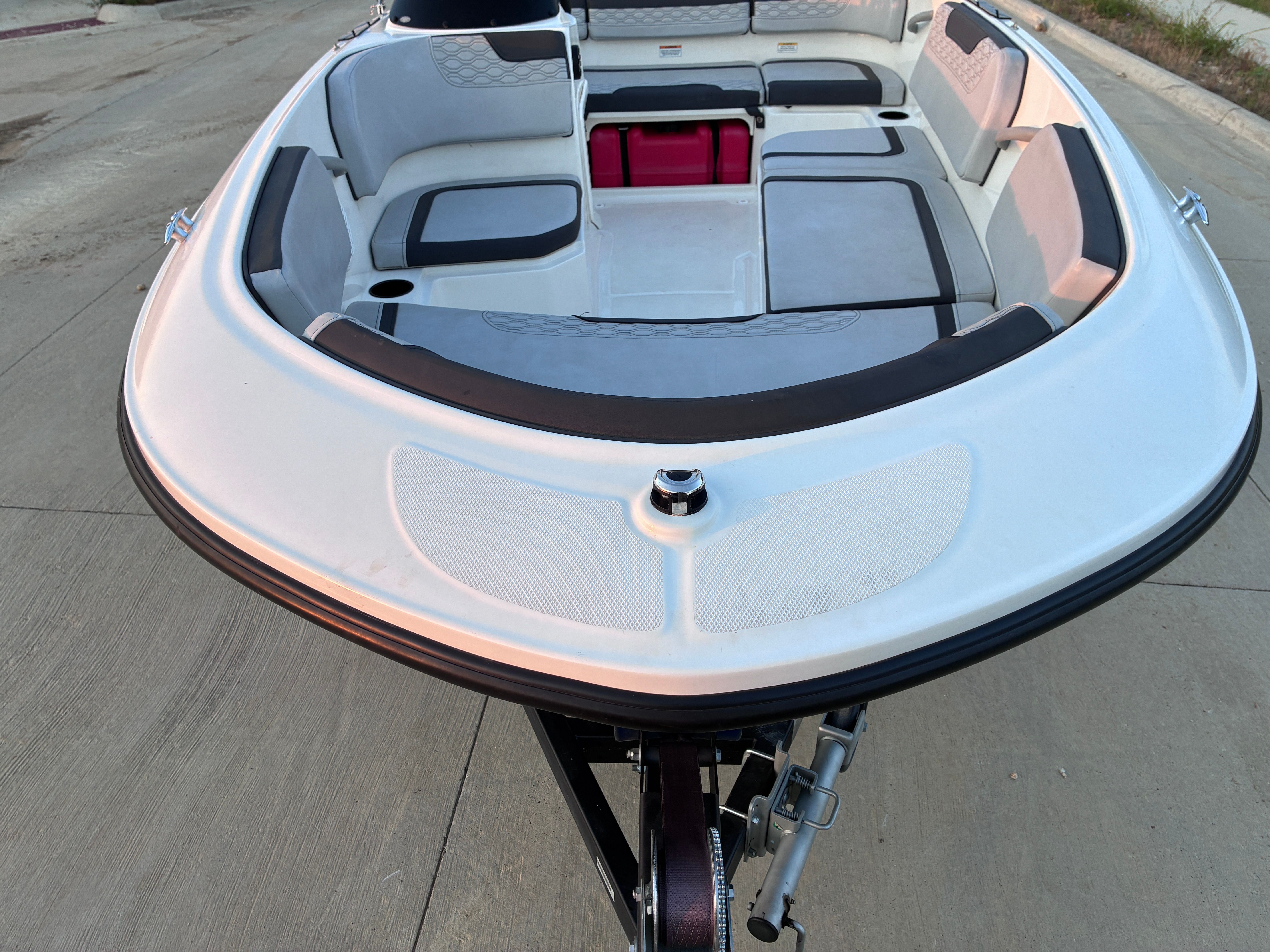 2024 Bayliner Element M15 - 19