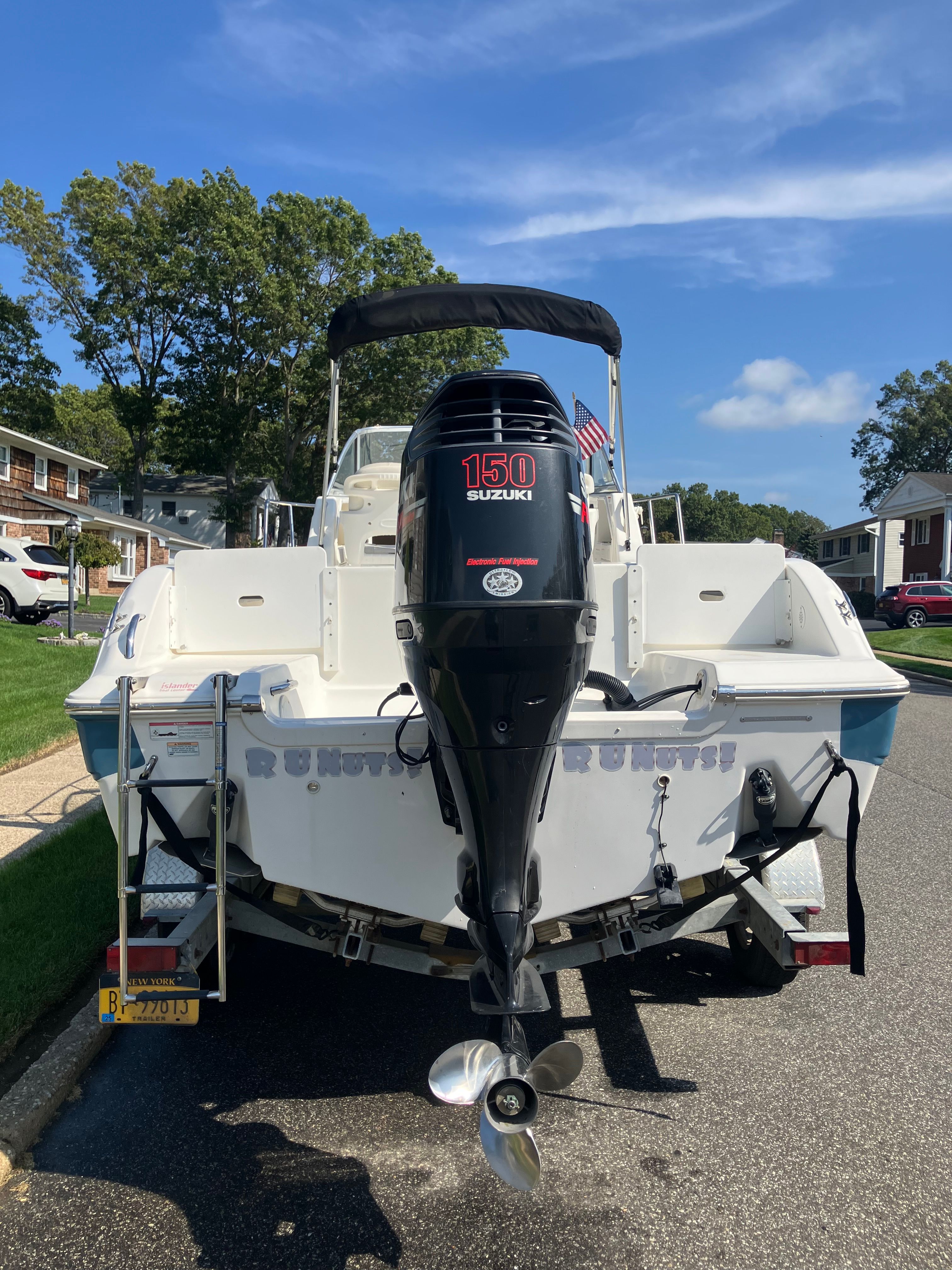Custom 216wa pro boat from 2010 with Suzuki 150 engine.