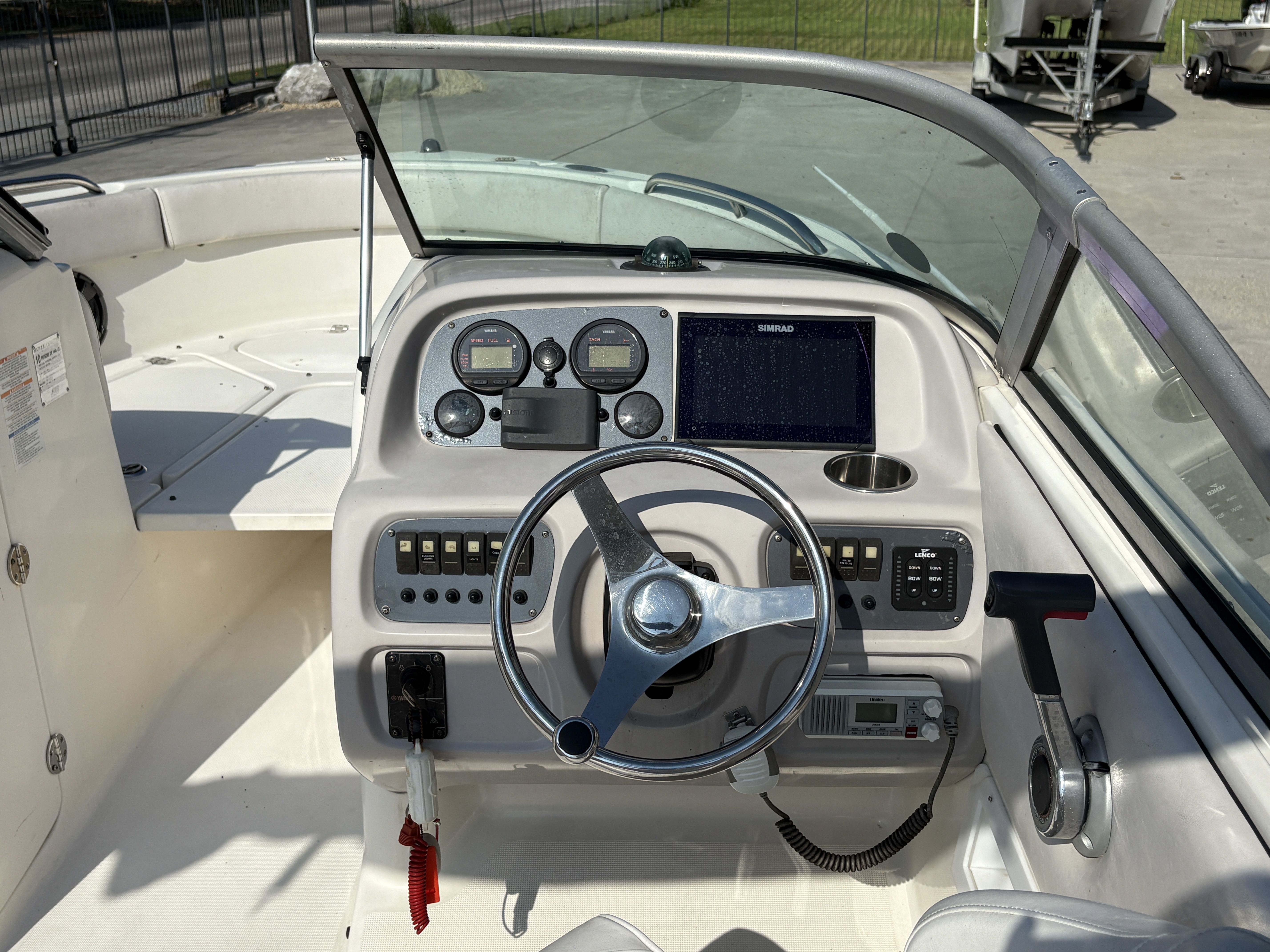 2006 Robalo R227 Dual Console - 7