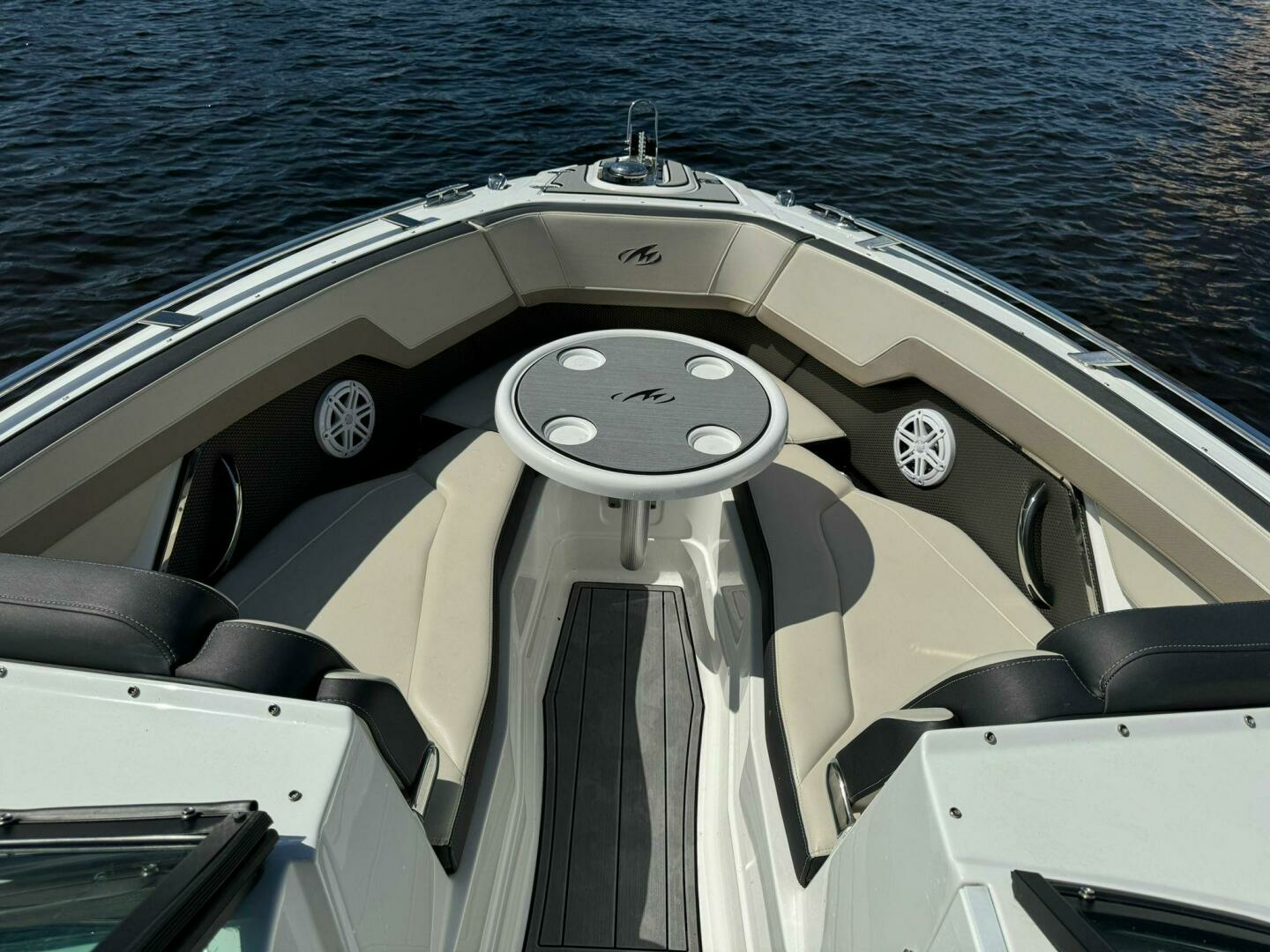 2022 Monterey 278 SS - Image 13
