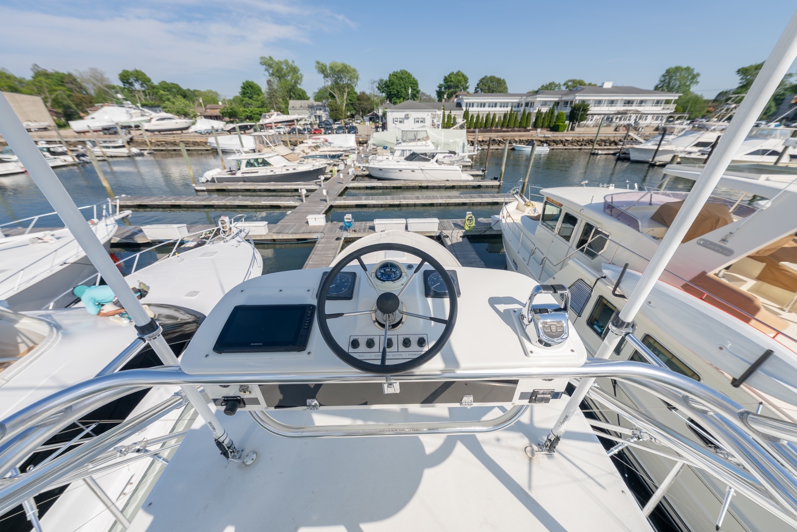 2002 Cabo 45 Express - Image 29