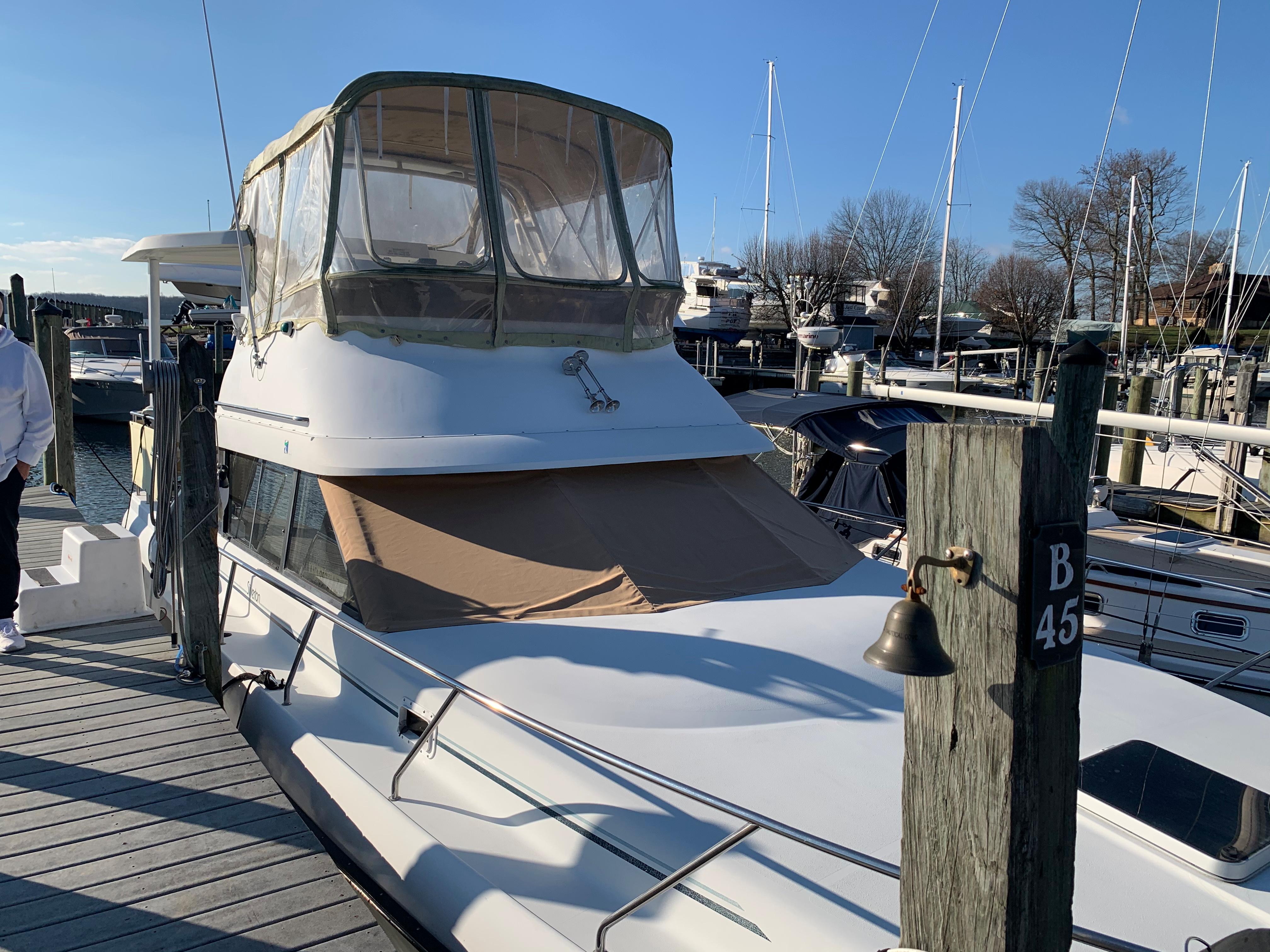 1992 Silverton 34 Aft Cabin Motor Yacht