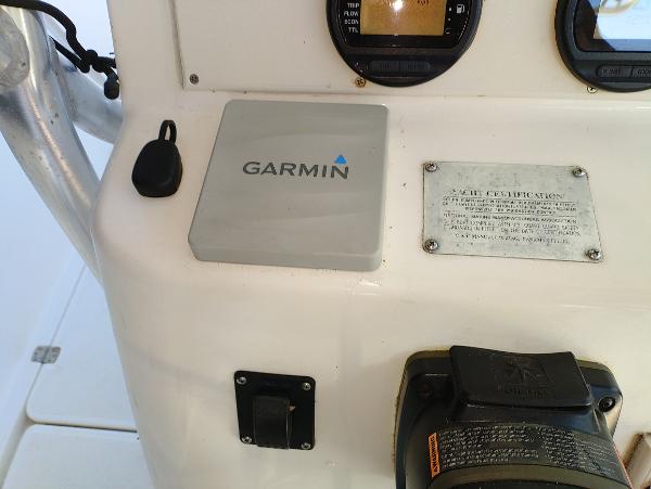 2002 Century 3200 Center Console - 5