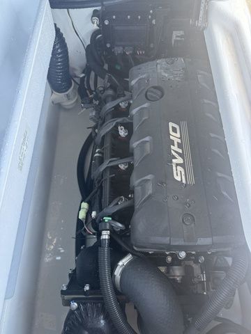 2025 Yamaha Boats 275SE - 26