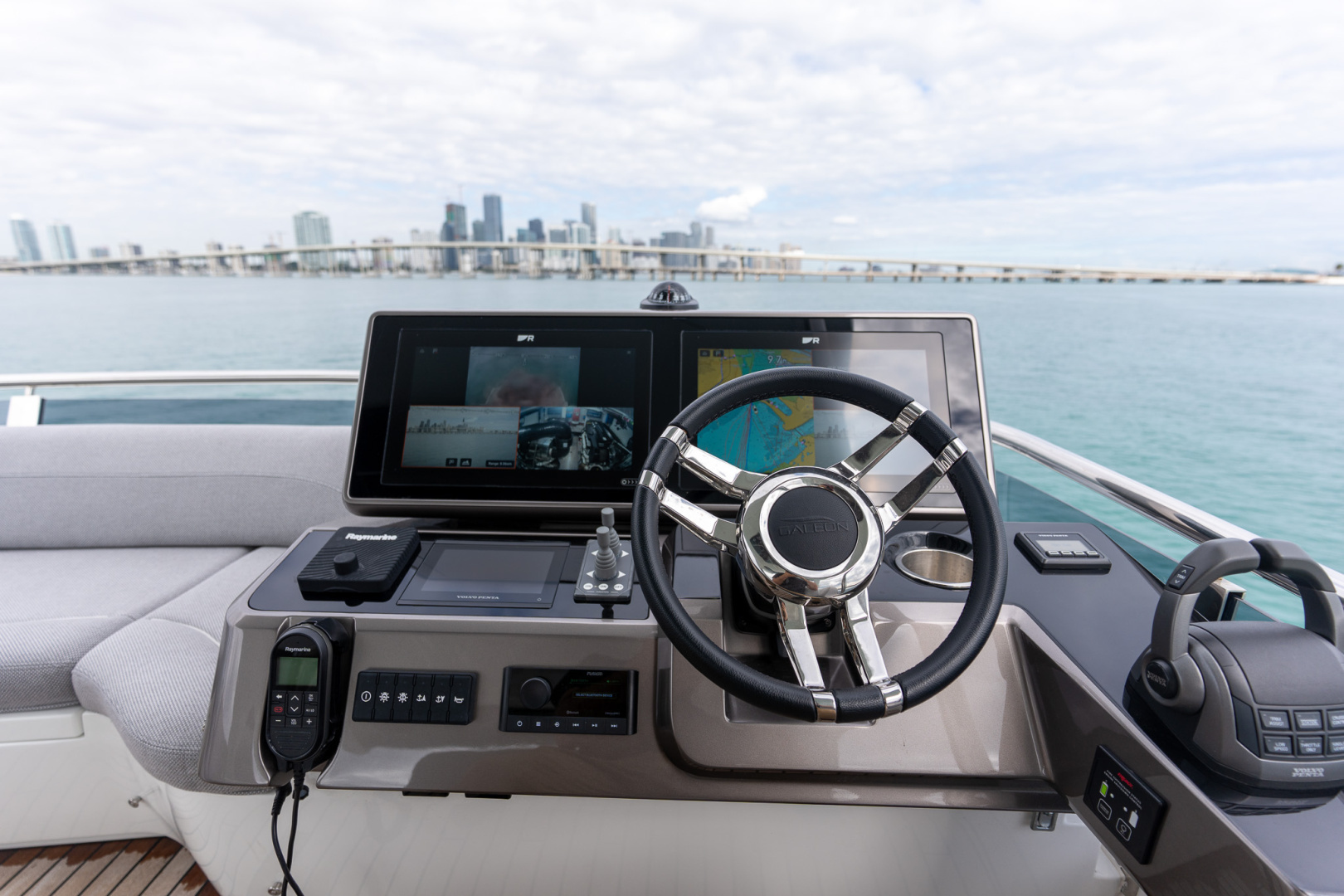 2025 Galeon 560 FLY - Image 66