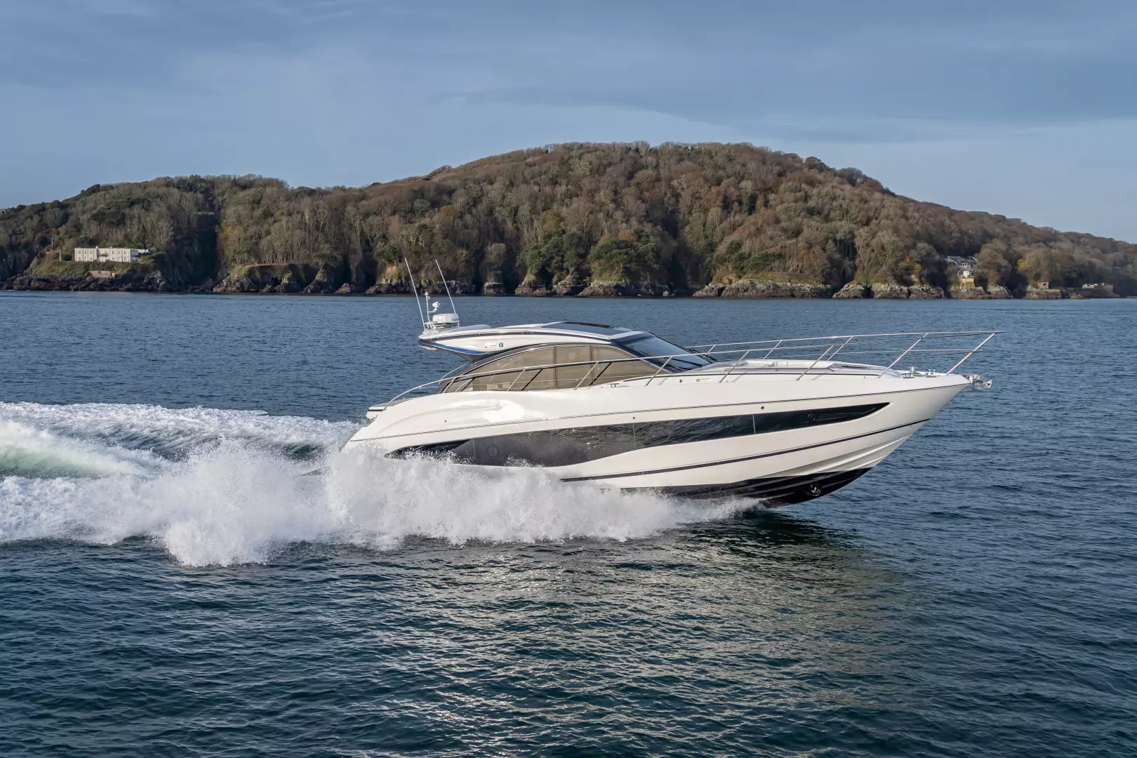 2026 Princess V50 Express - Image 3