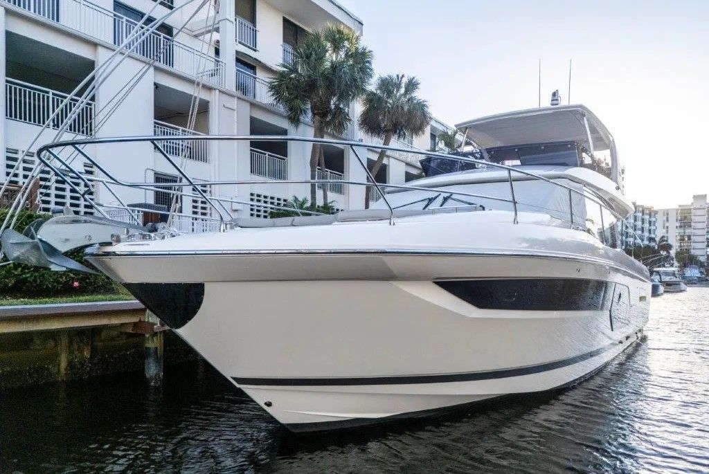 2020 Prestige 590 - 5