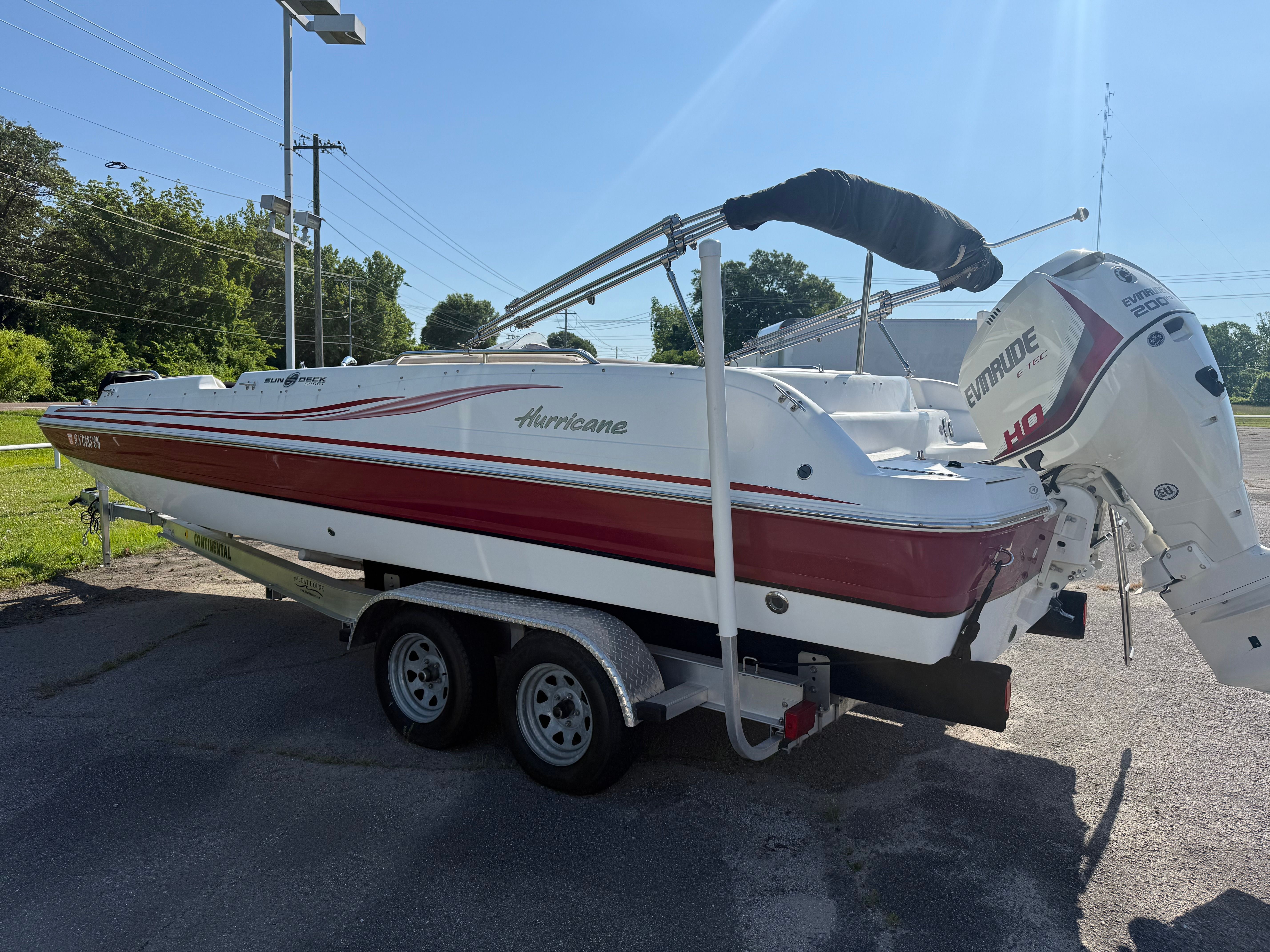 2014 Hurricane Sun deck 232