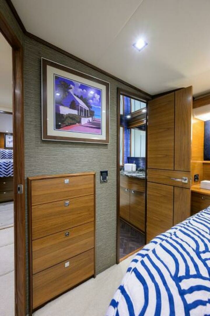 2023 Viking 64 Convertible - Image 20