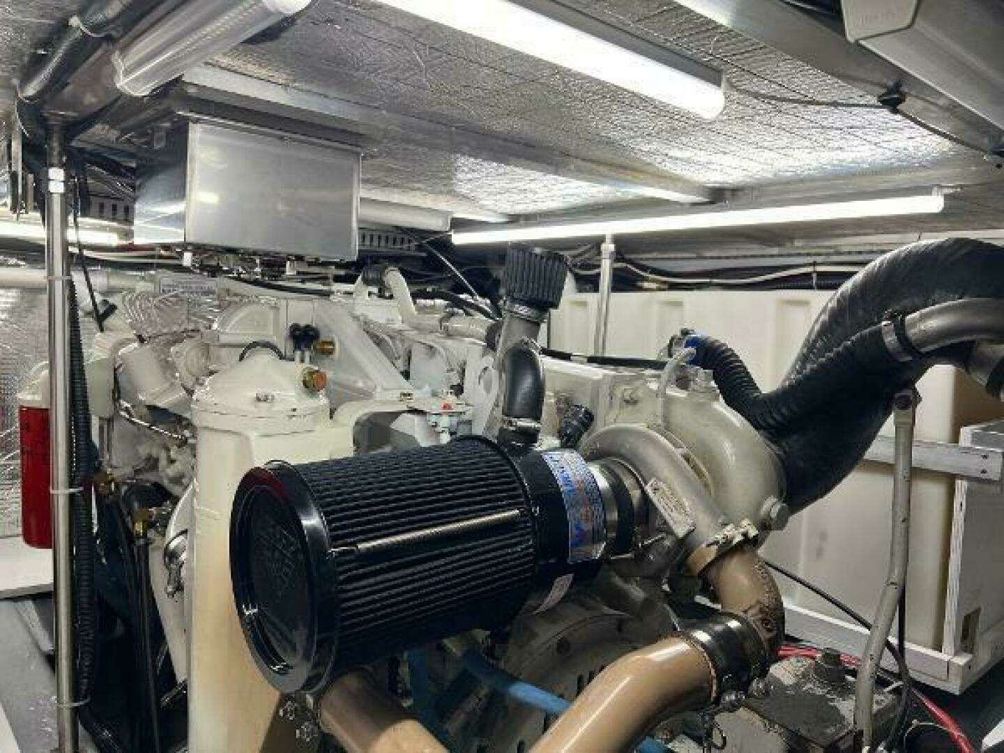 2001 Carver 450 Voyager Pilothouse - Image 38