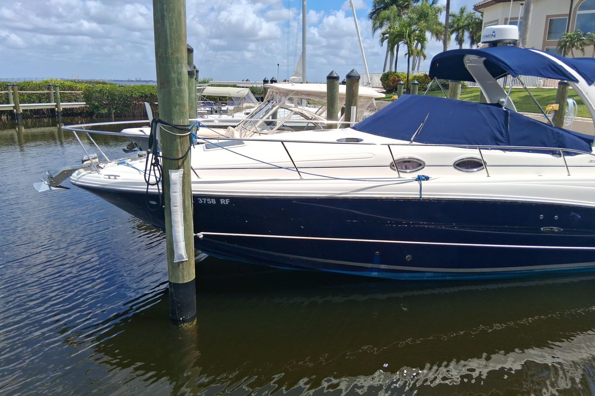 2005 Sea Ray 300 Sundancer
