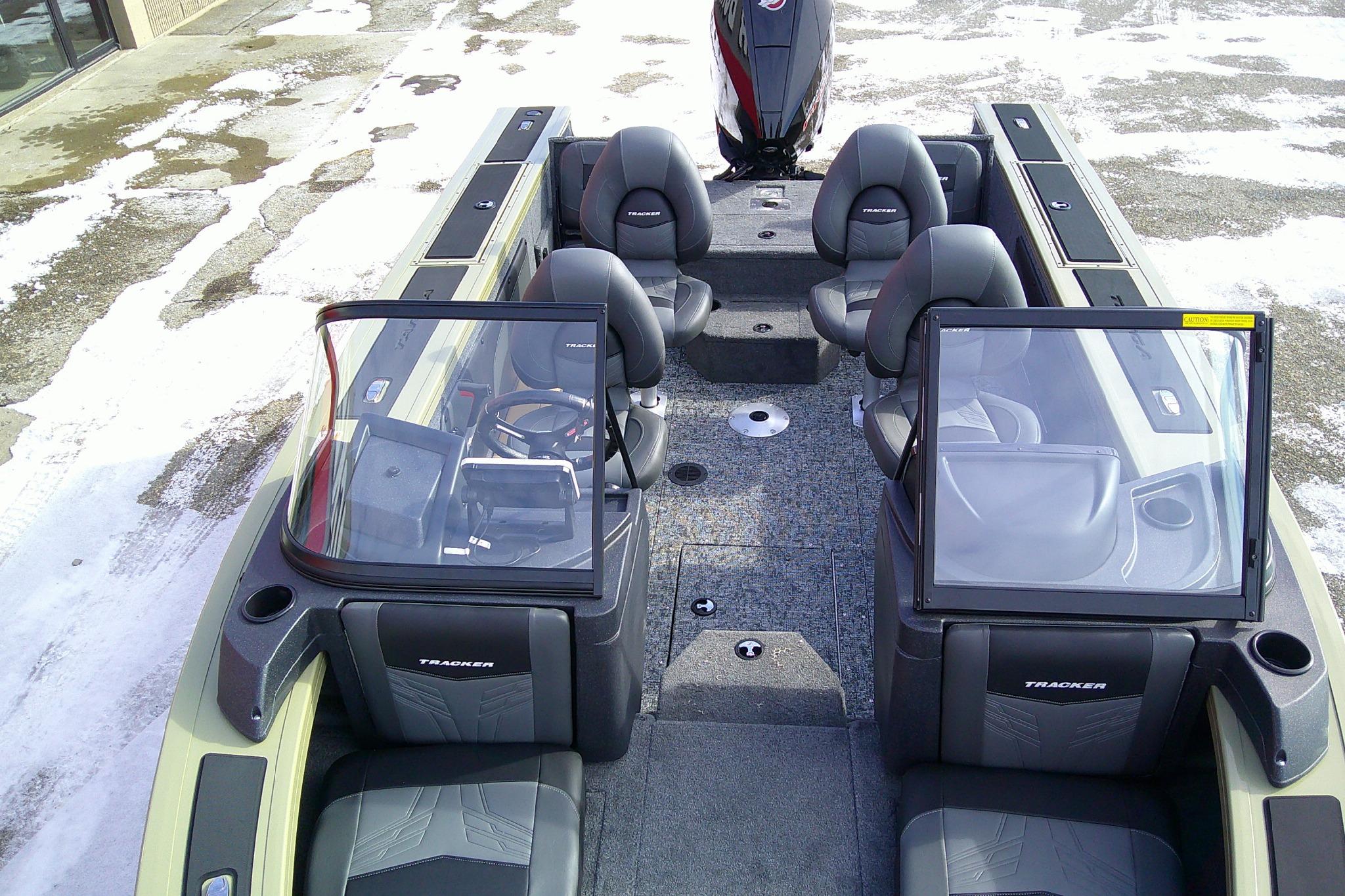 2026 Tracker Targa V-19 Combo boat interior with seating and steering console.
