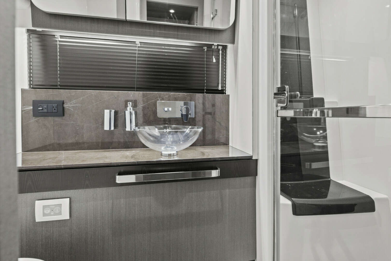 2020 Azimut S6 Sportfly - Image 57
