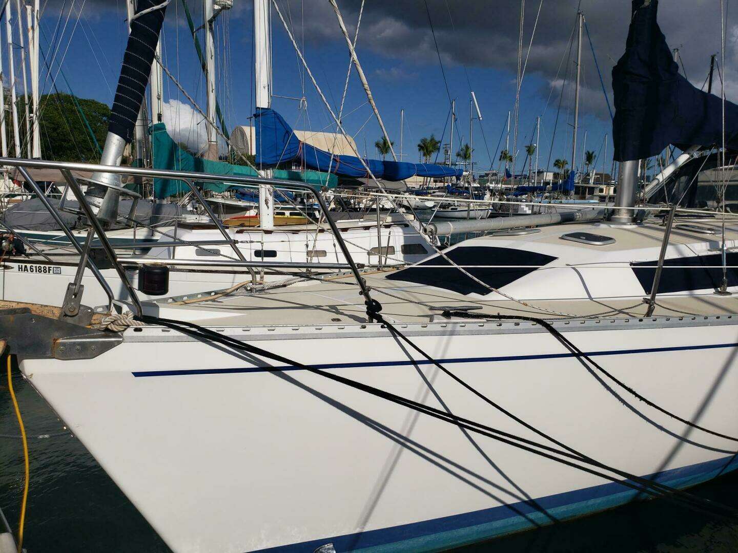 1996 Catalina 400 - Image 4