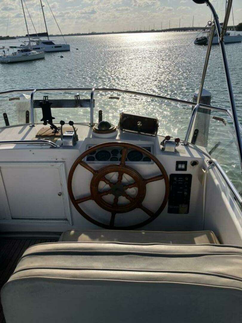 1989 Grand Banks 36 - Image 30