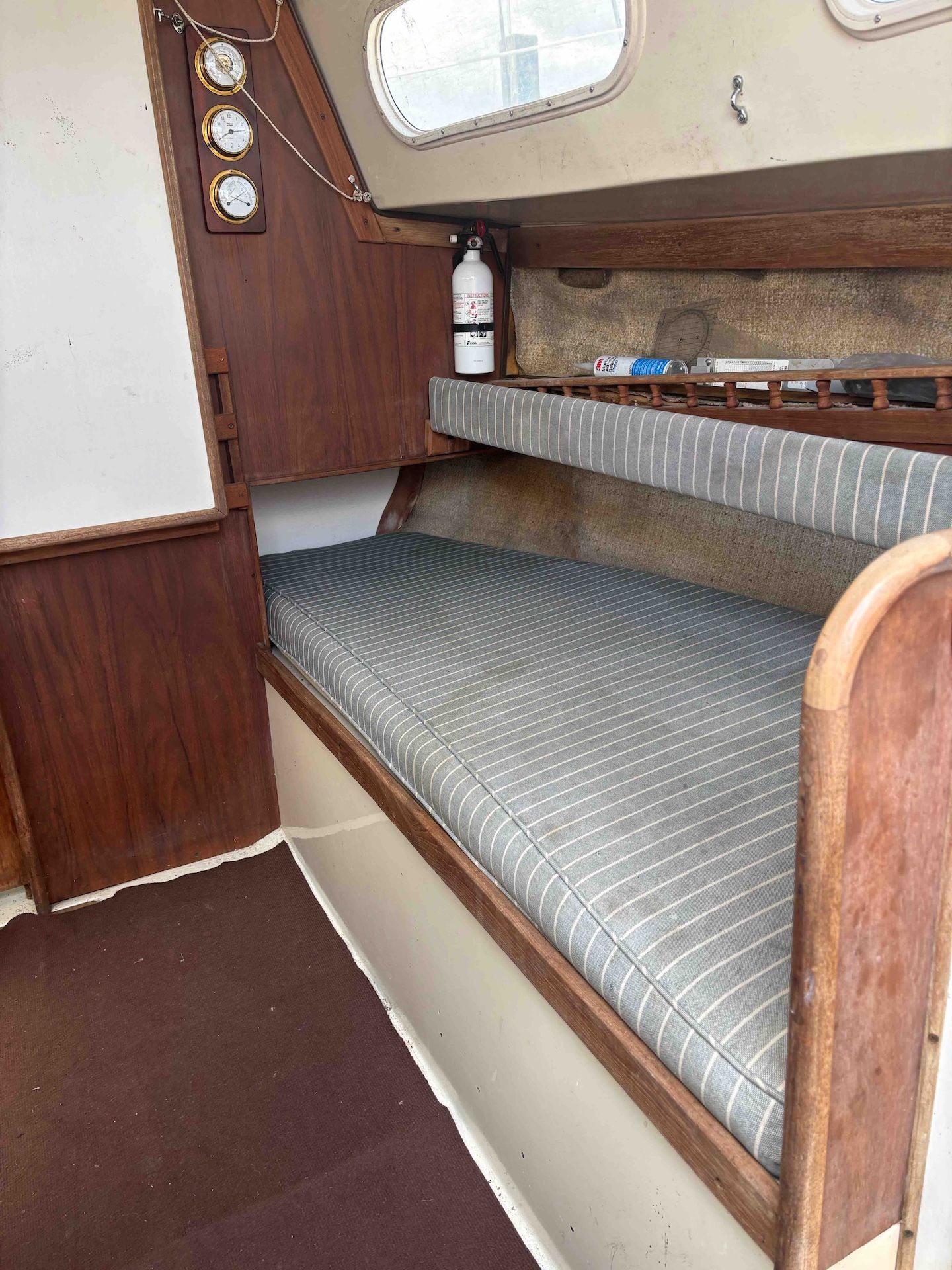 1977 Hunter 27 - 8