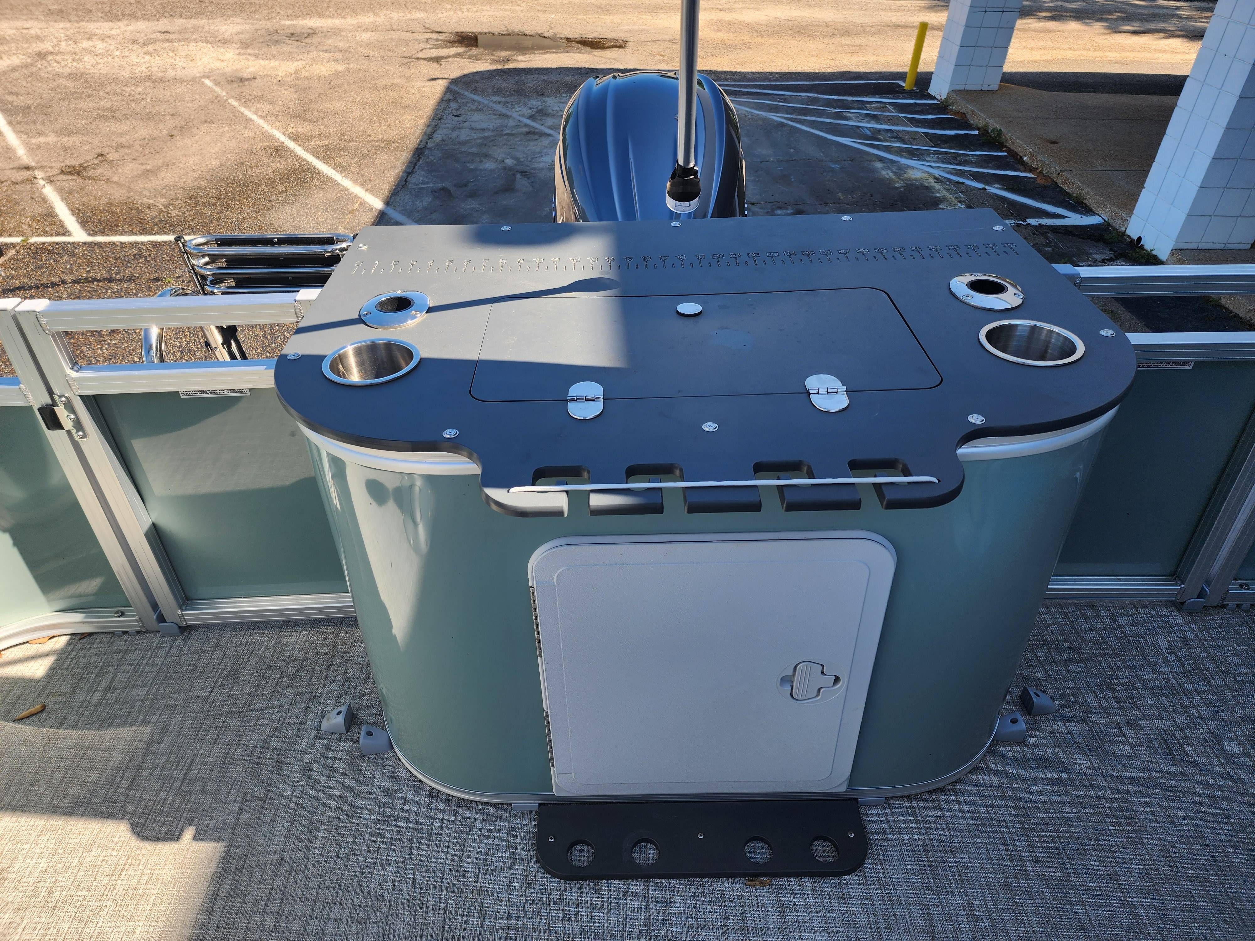2026 Avalon Venture 85 Quad Fish - 21' - 9
