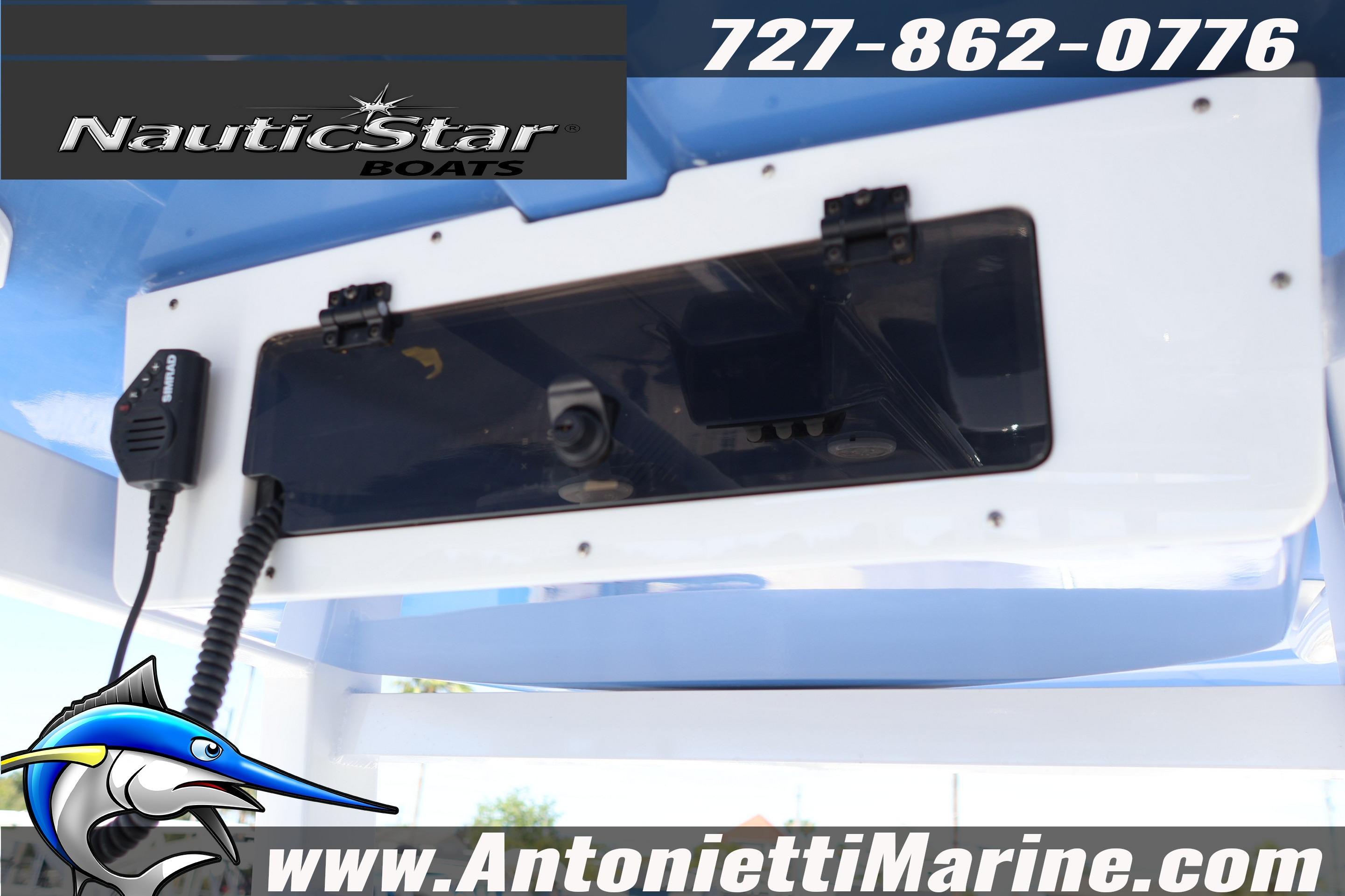 NauticStar 292 Legacy 2026 boat console with communication equipment, featuring Antonietti Marine branding.