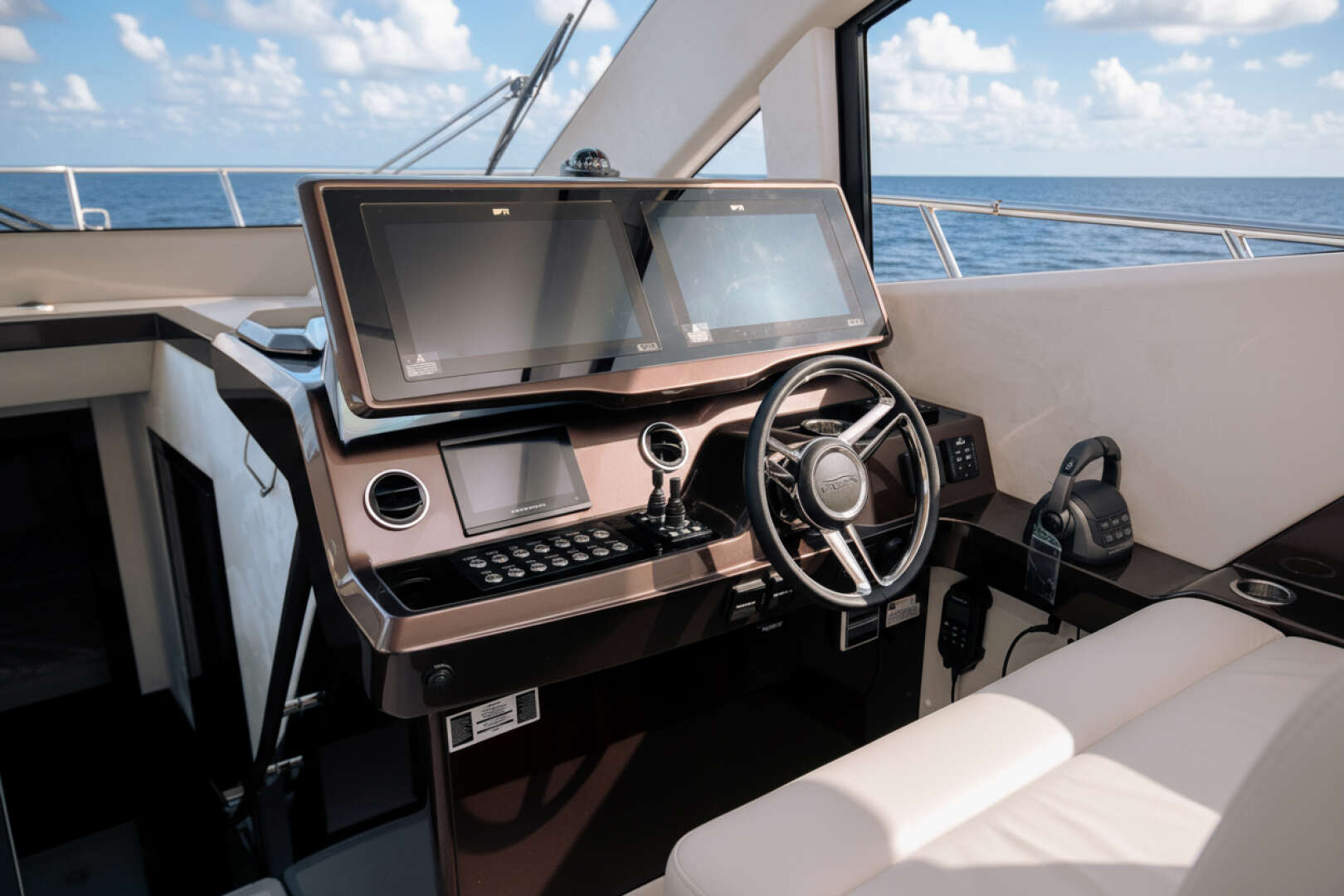 2026 Galeon 500 FLY - Image 15
