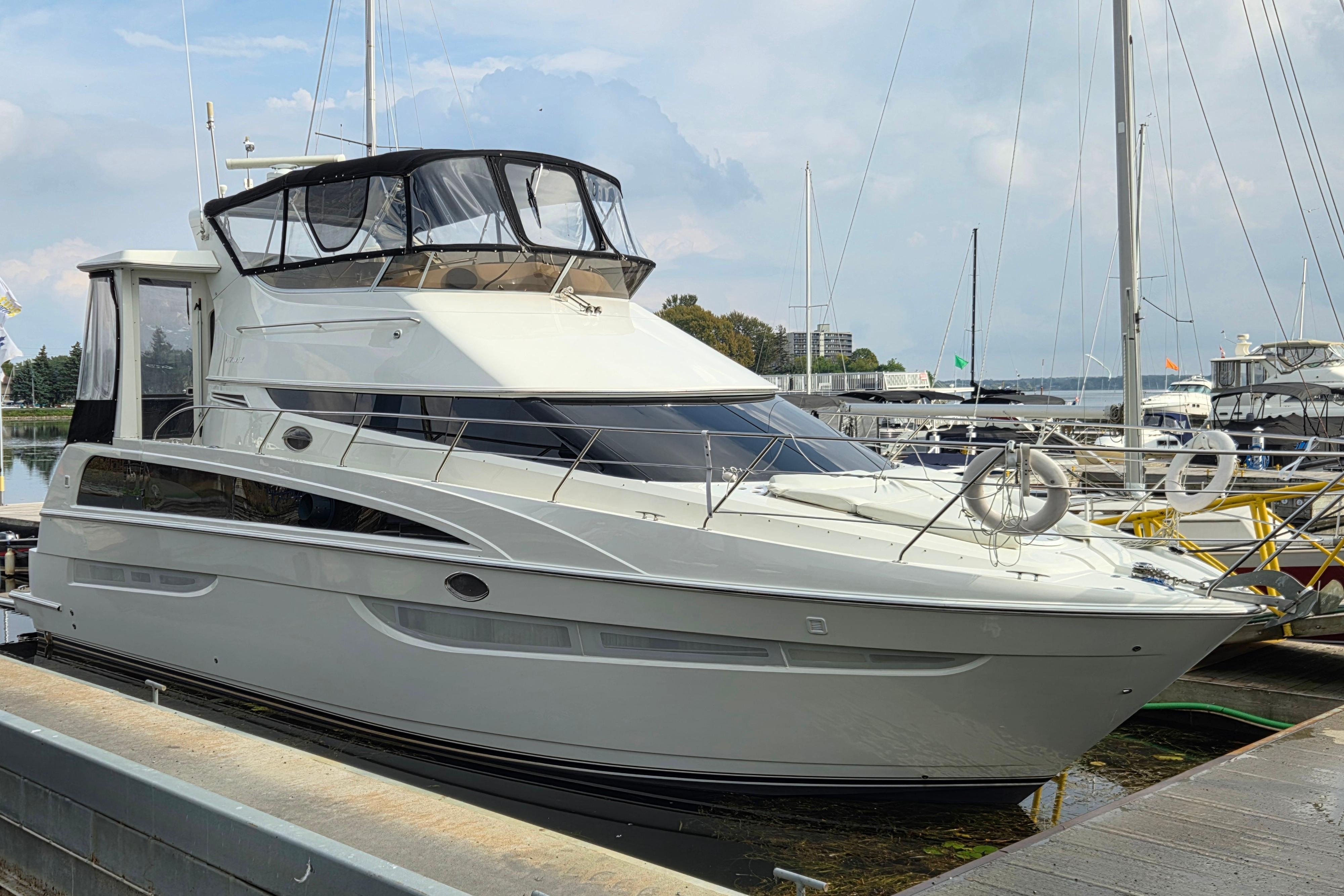 2006 Carver 43 Motor Yacht