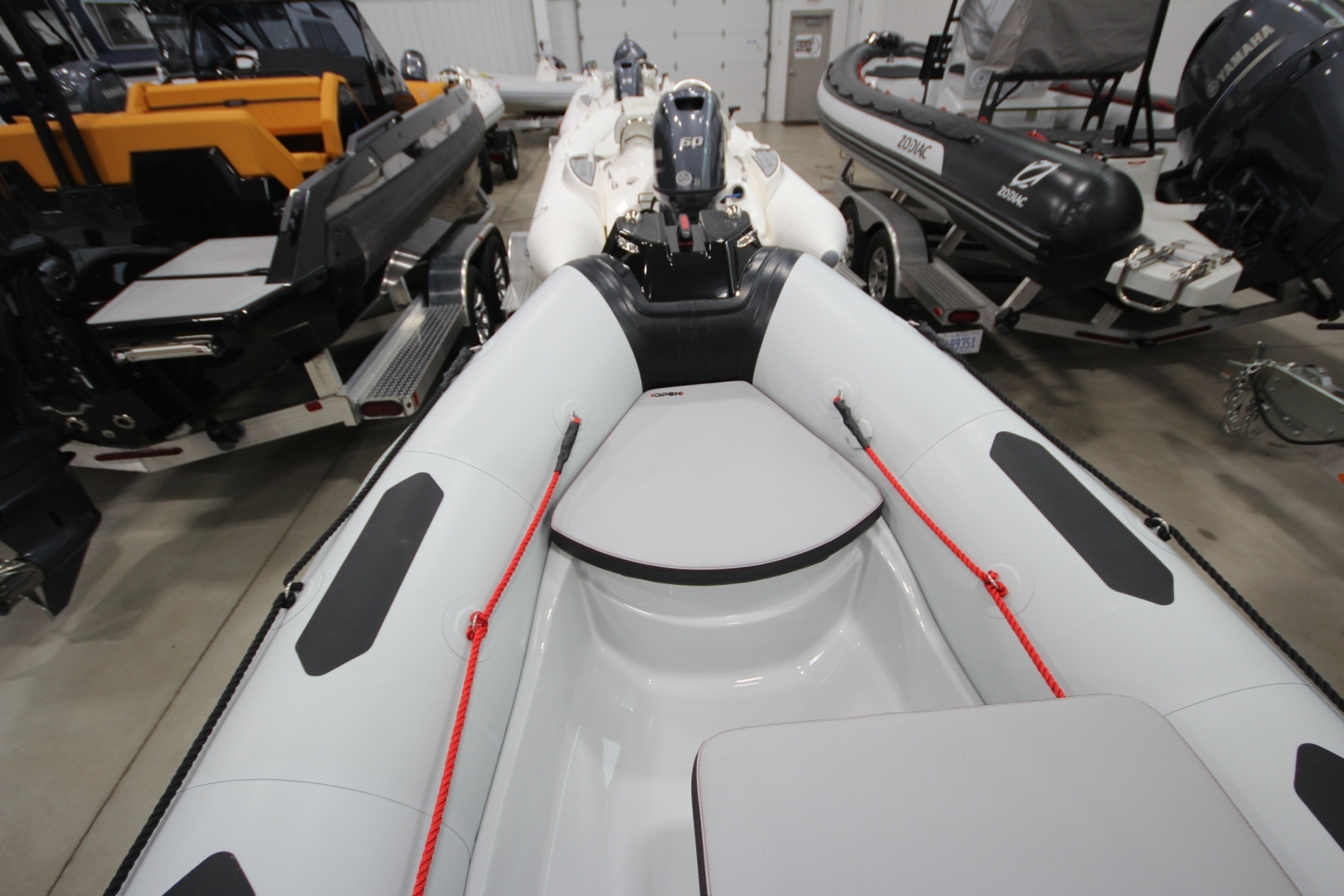 2026 Zodiac Open 4.2 NEO F50 - Image 16