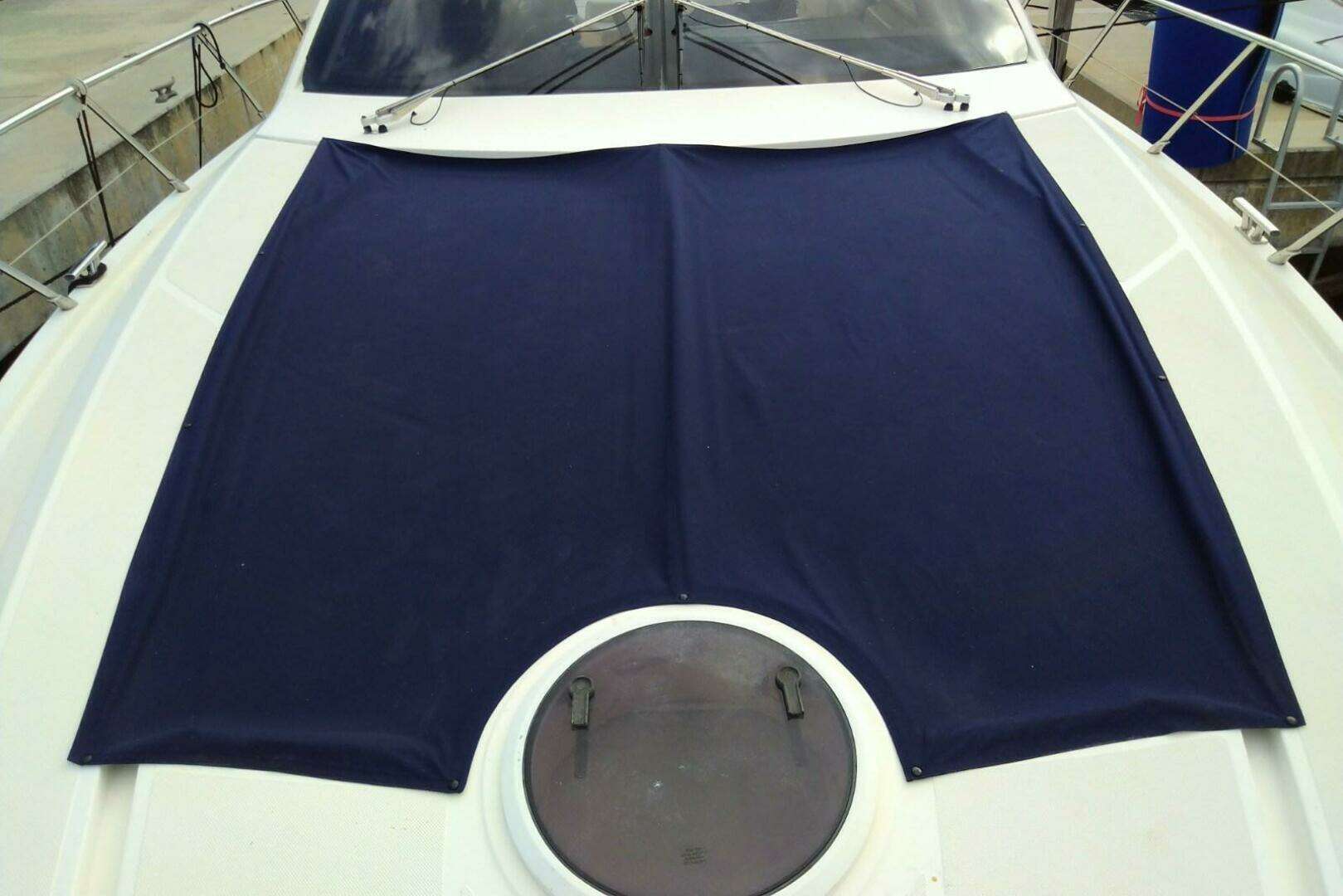 2010 Azimut Atlantis 54 - Image 9